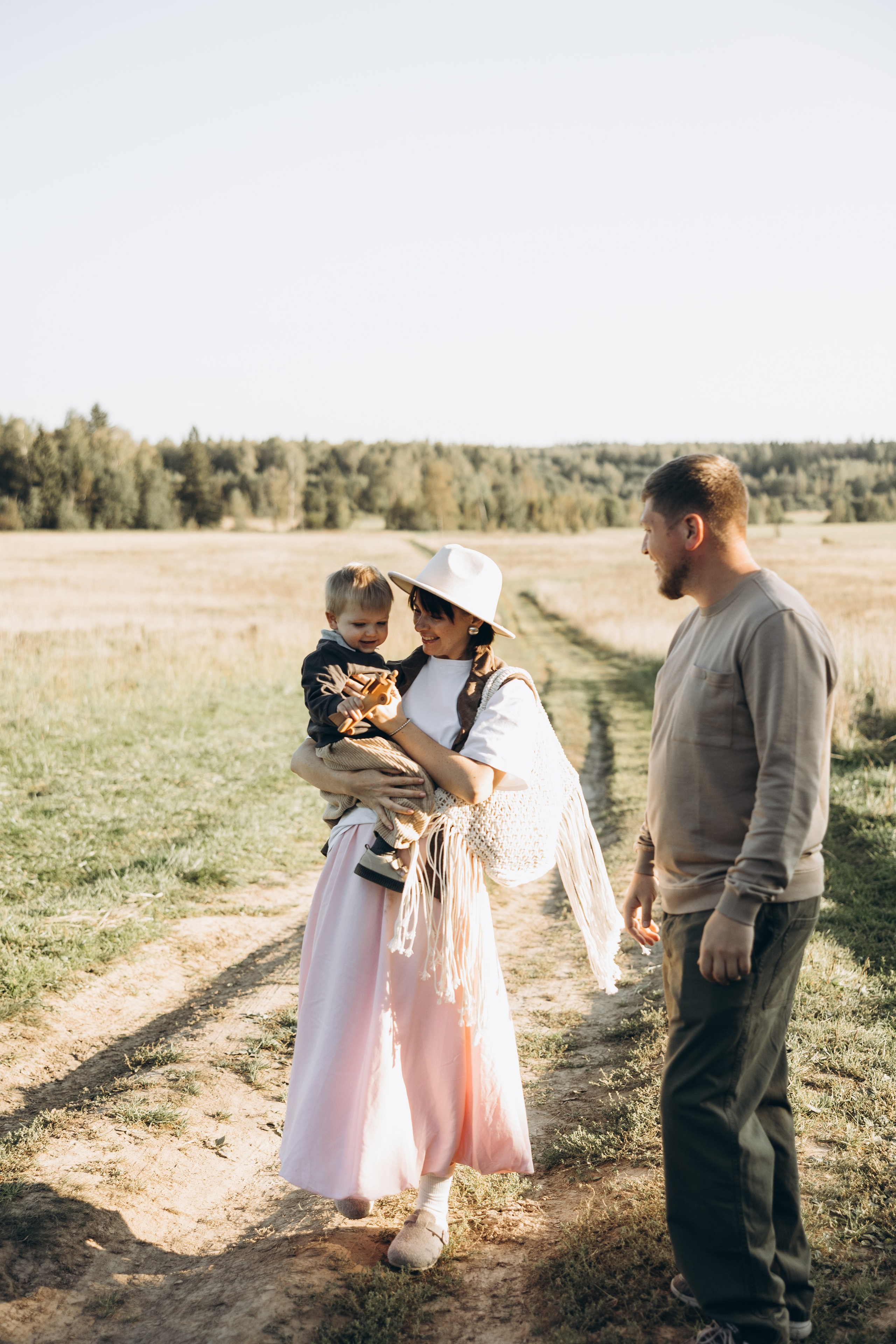 Вика, Антон и Ваня. Семейный фотограф в Москве Виктория Ястребинская