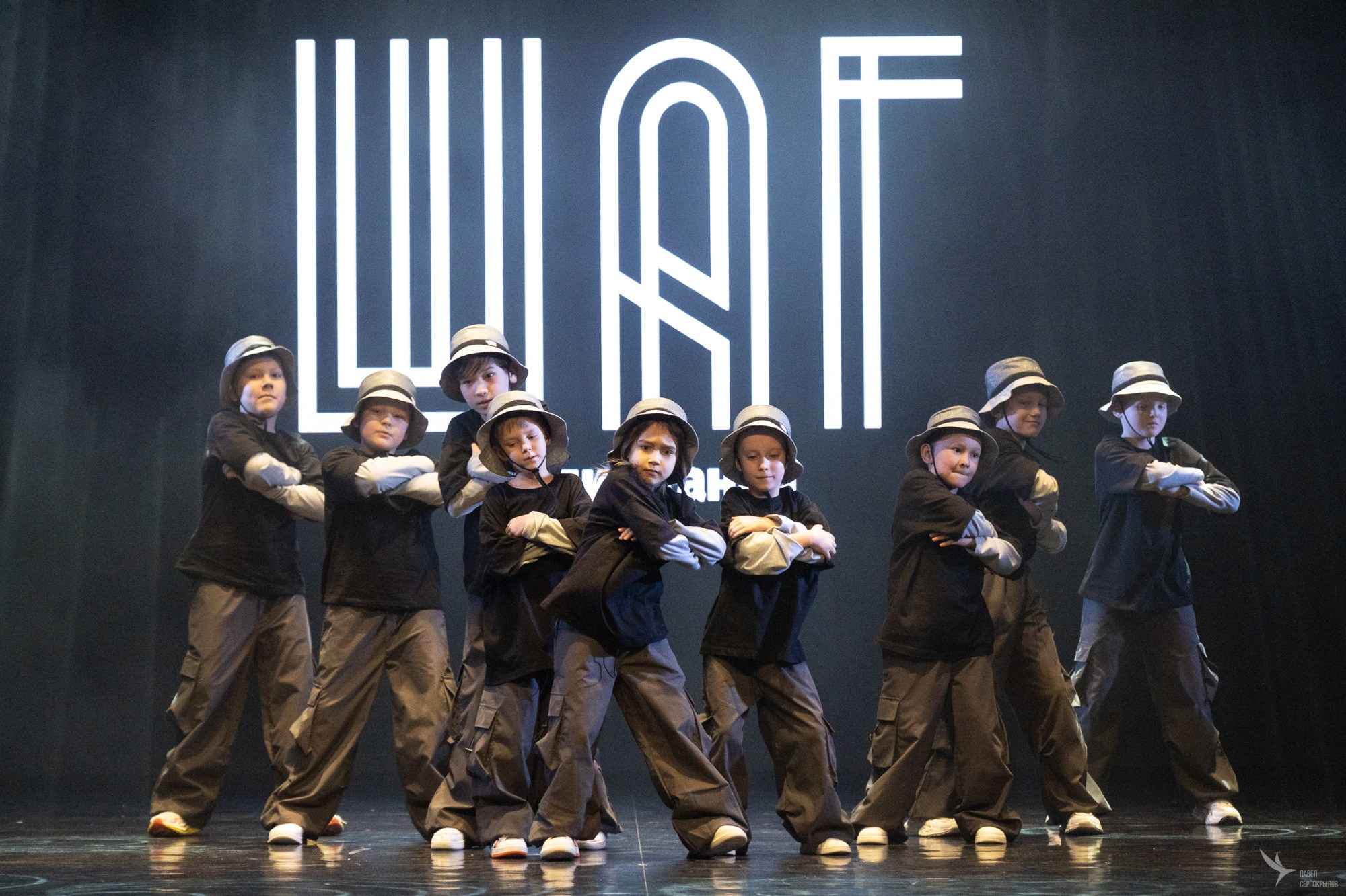 Отчетный концерт студии танца «ШАГ». Репортажный фотограф в Казани Павел Серпокрылов