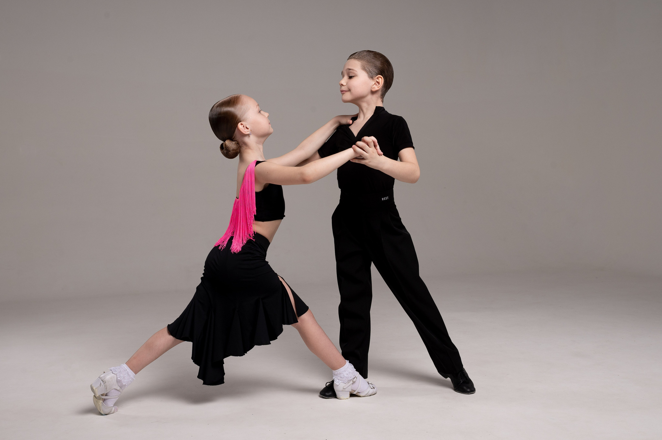 Детская школа бальных танцев Diamond Dance. Портретный, семейный и свадебный фотограф в Санкт-Петербурге и в Пушкине Ширяев Денис