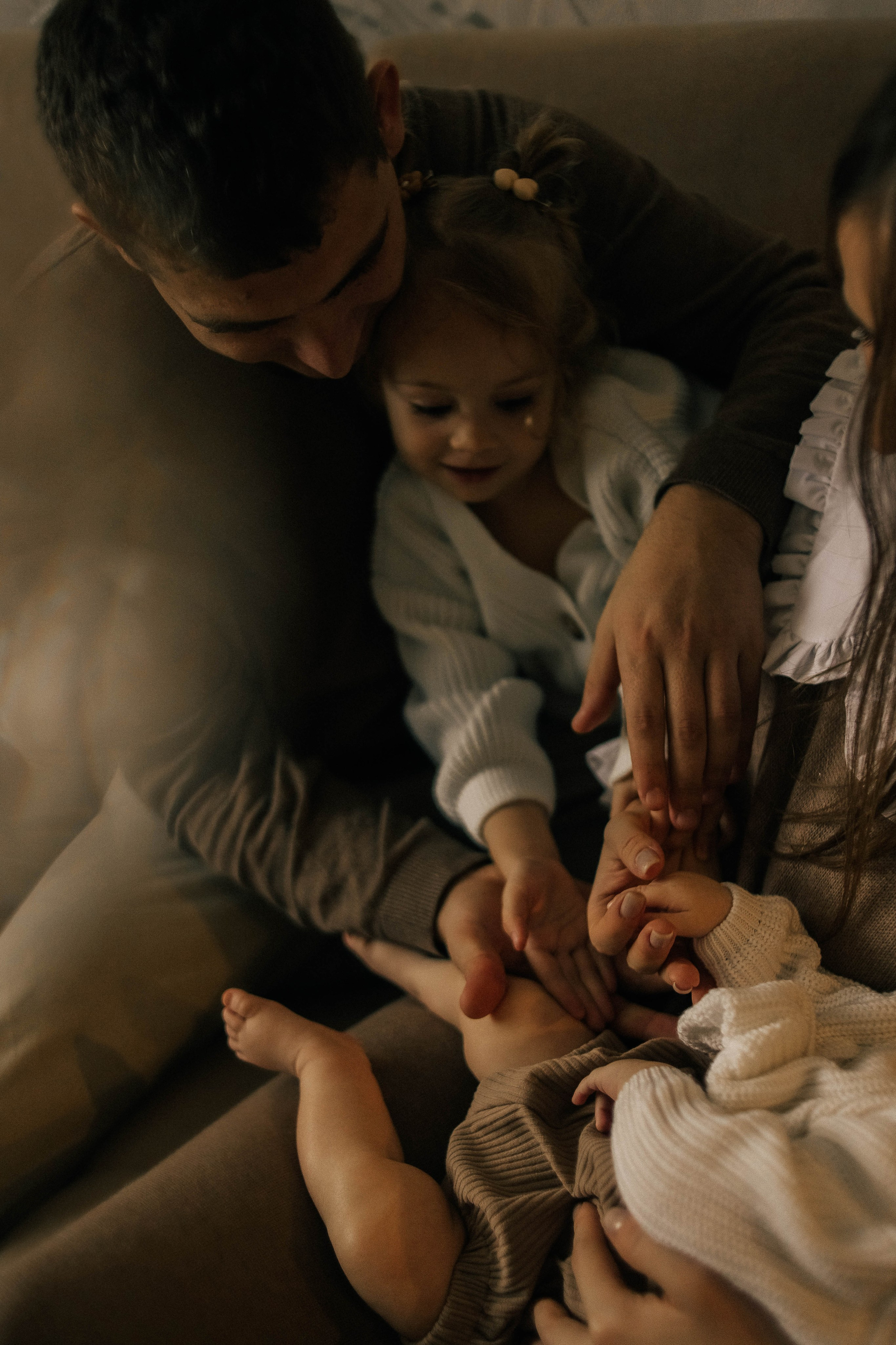 Анастасия, Андрей, Ариша и Анюта. Главная