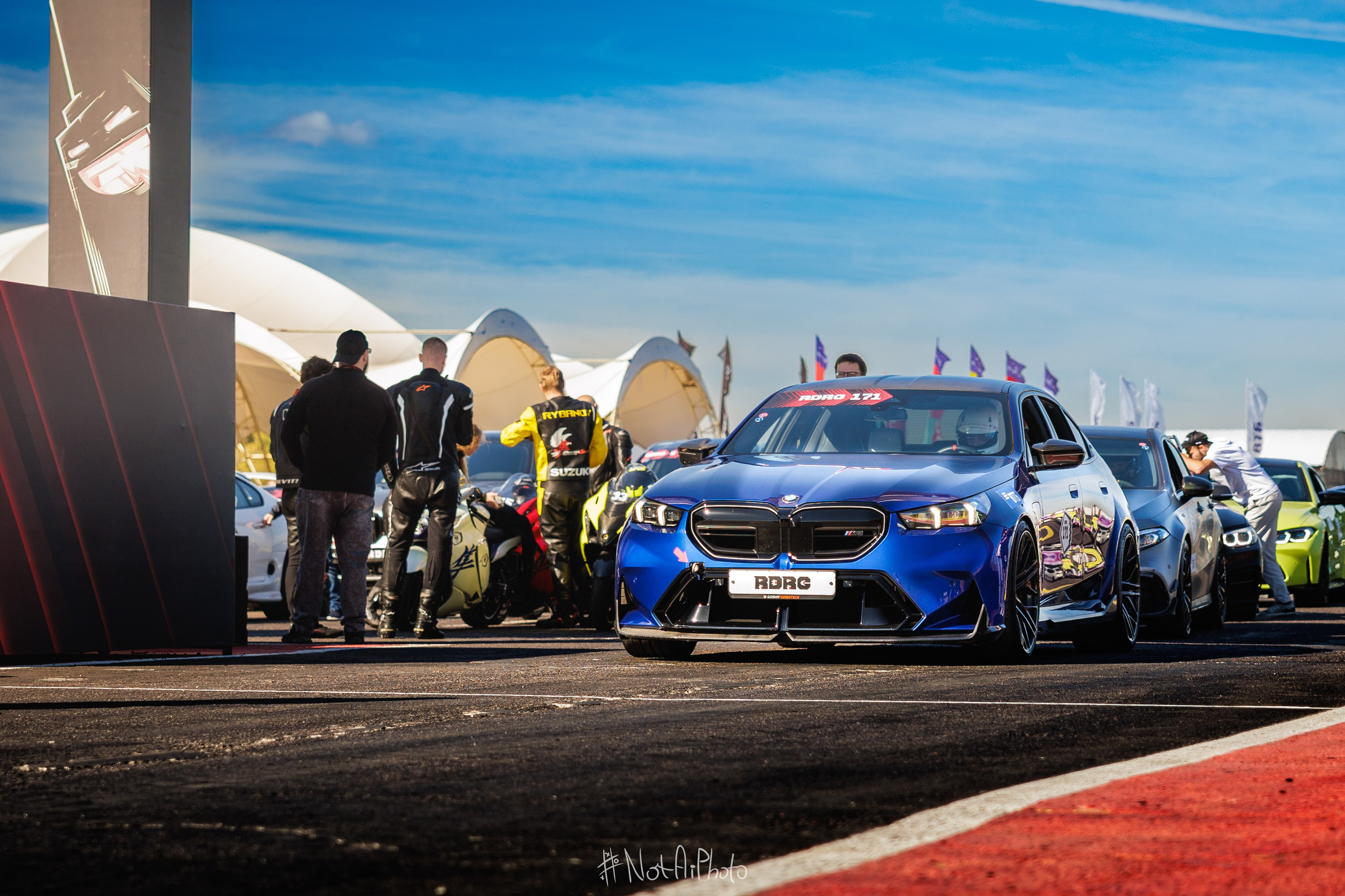 Репортажная съемка RDRCxSUETA_OBN. #NotAiPhoto — автомобильный фотограф