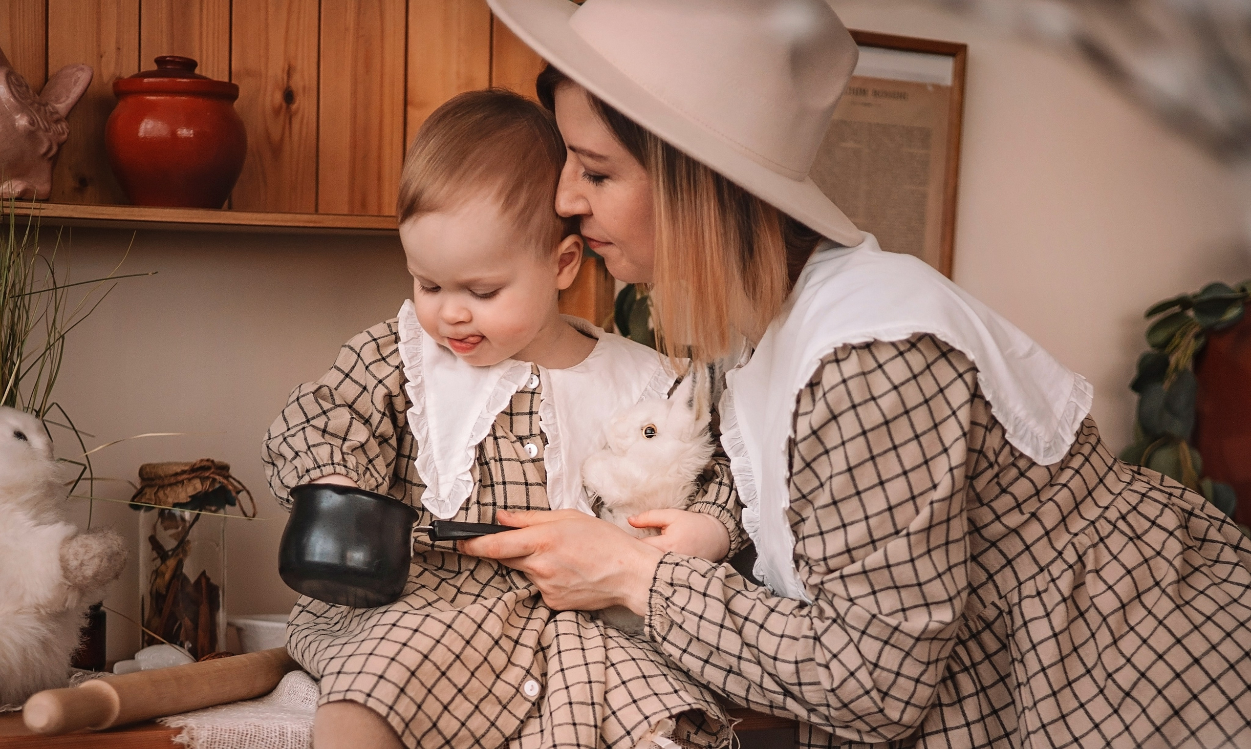 Мира и Мама