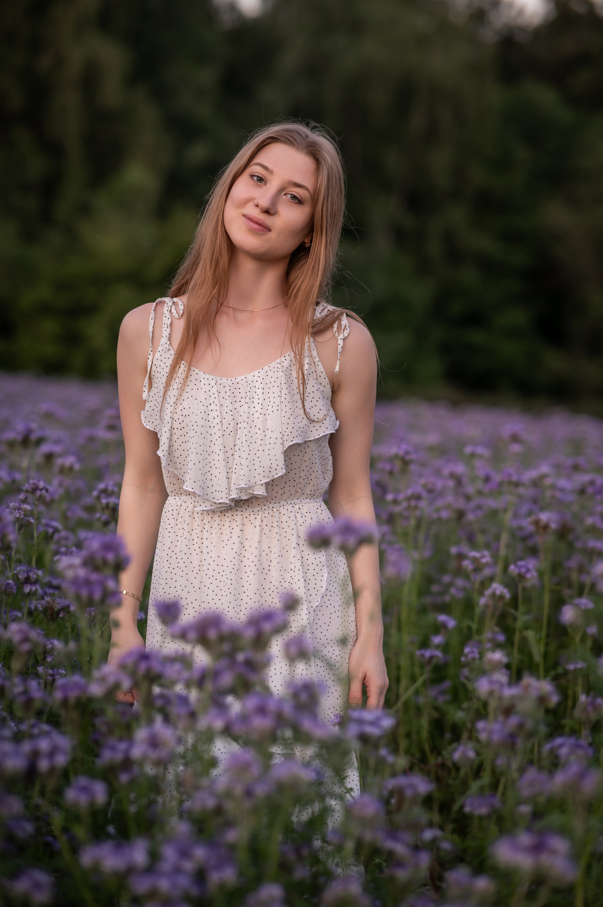 Анастасия в кинодеревне (Горки Ленинские)