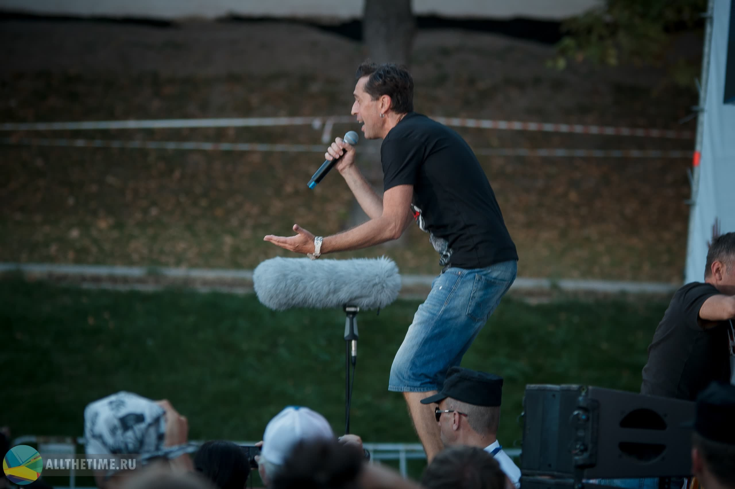 НАШИ В ГОРОДЕ. Магия музыки в кадре: Концертная Фотография