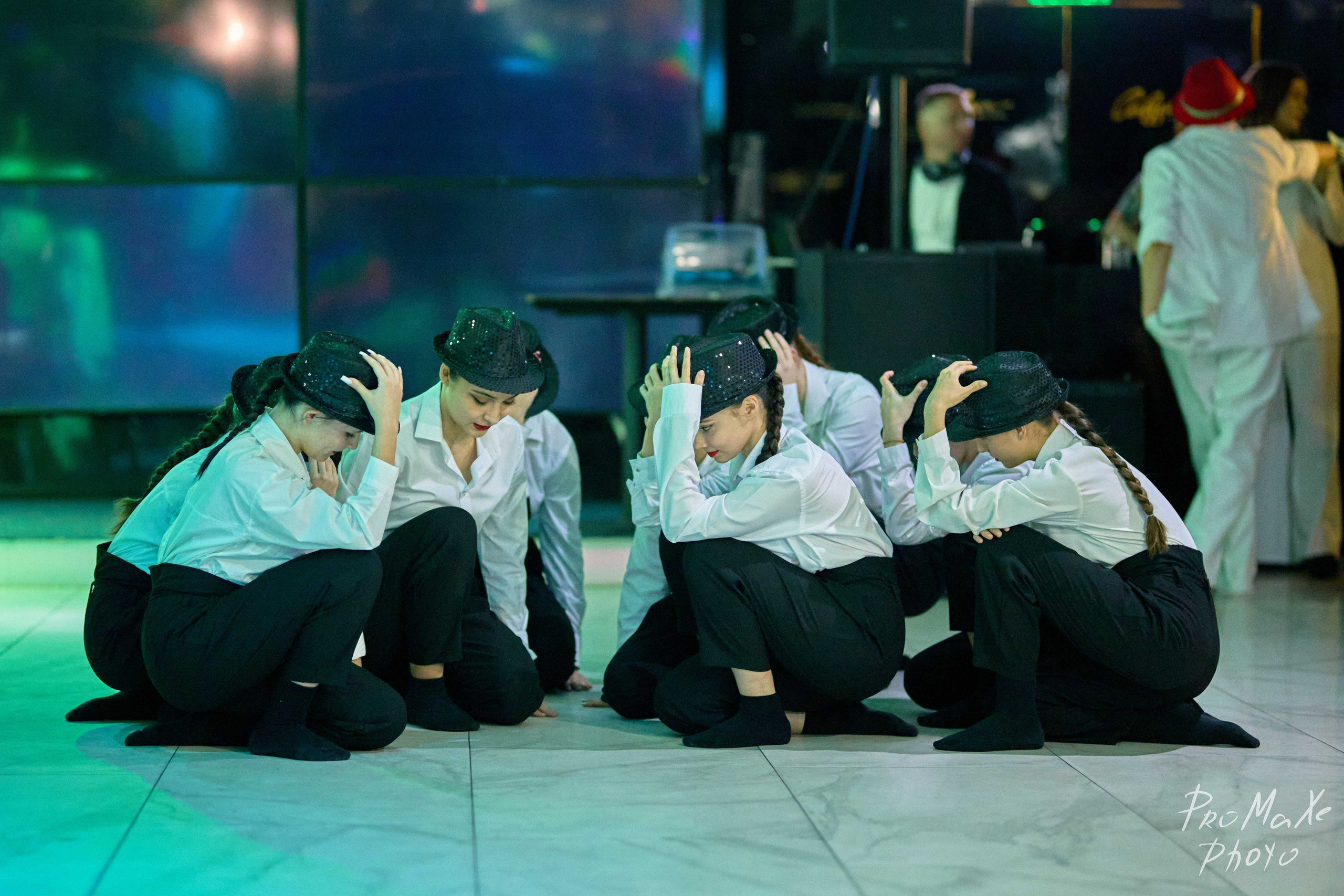 Зал КРАСА МАСС-МЕДИА ЧУВАШИИ. Владимир Суздалов (ProMaXe) — Портретный фотограф, тематические фотосессии в Чебоксарах