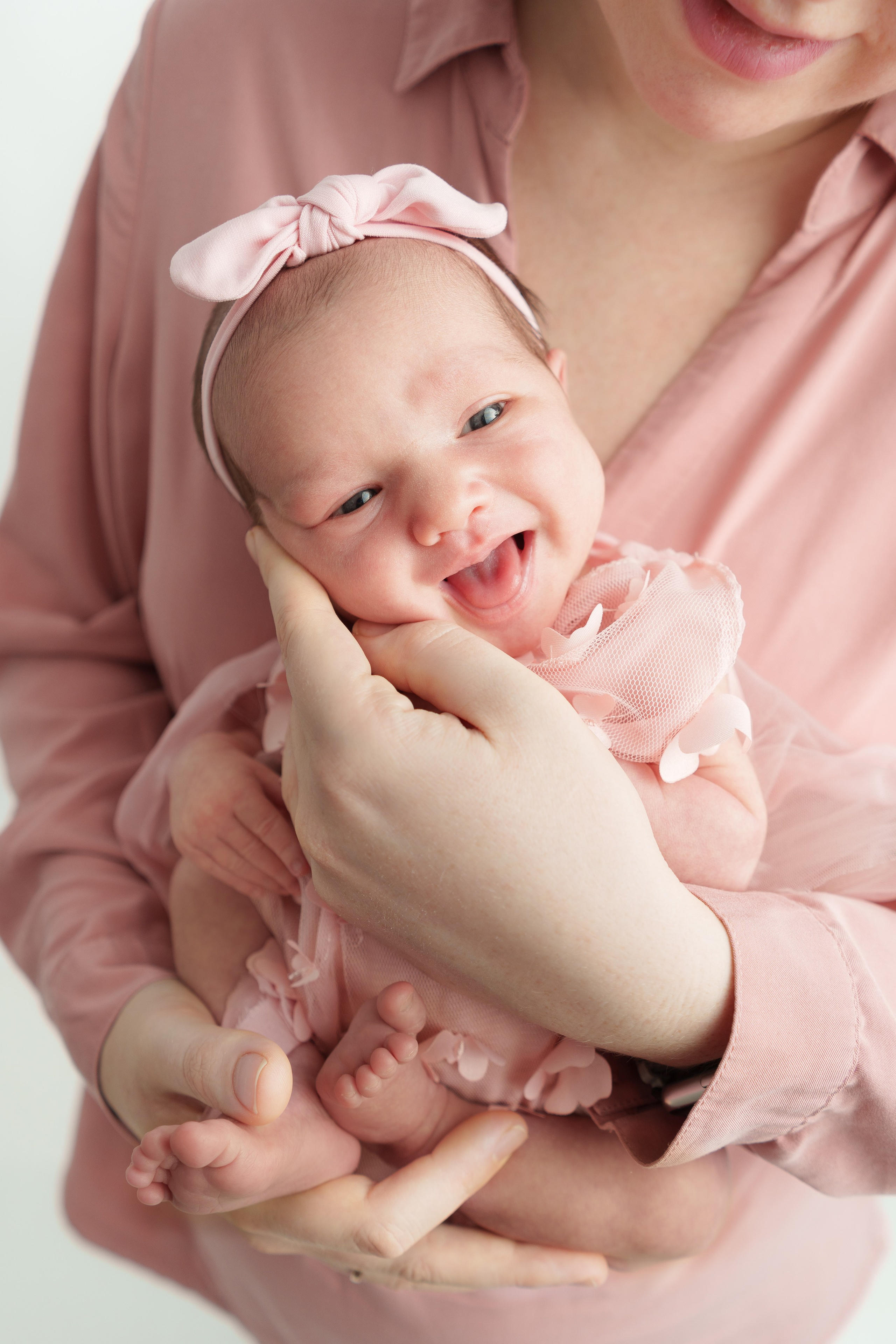 ✨. Профессиональный фотограф новорожденных Тверь