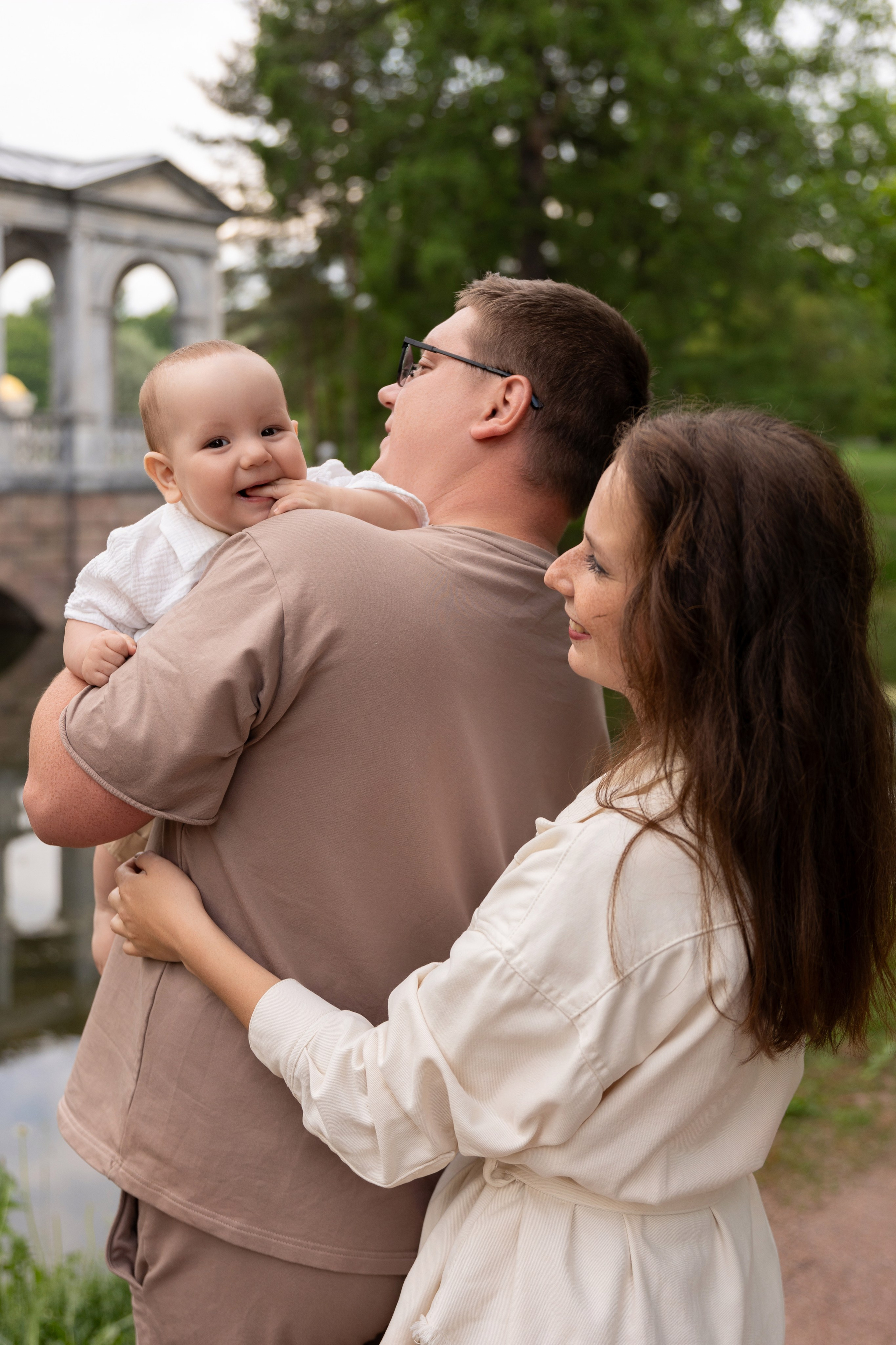 Семейная фотопрогулка в Пушкине. Семейный и свадебный фотограф в Санкт-Петербурге Татьяна Швыкова