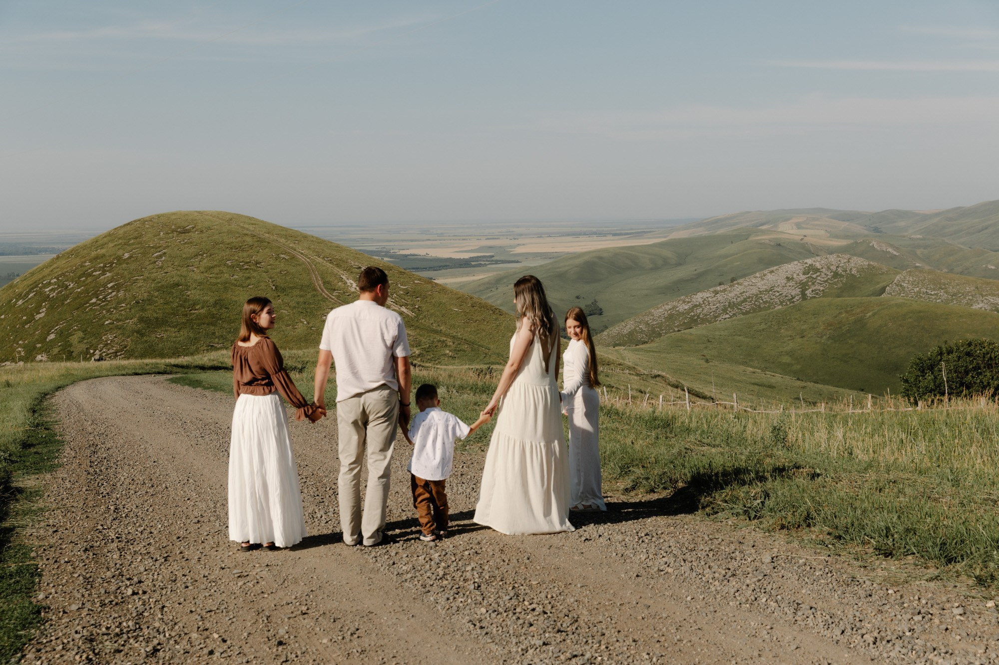 Александр, Алёна, Арина, Алиса, Арсений. Фотограф Любовь Щербинина