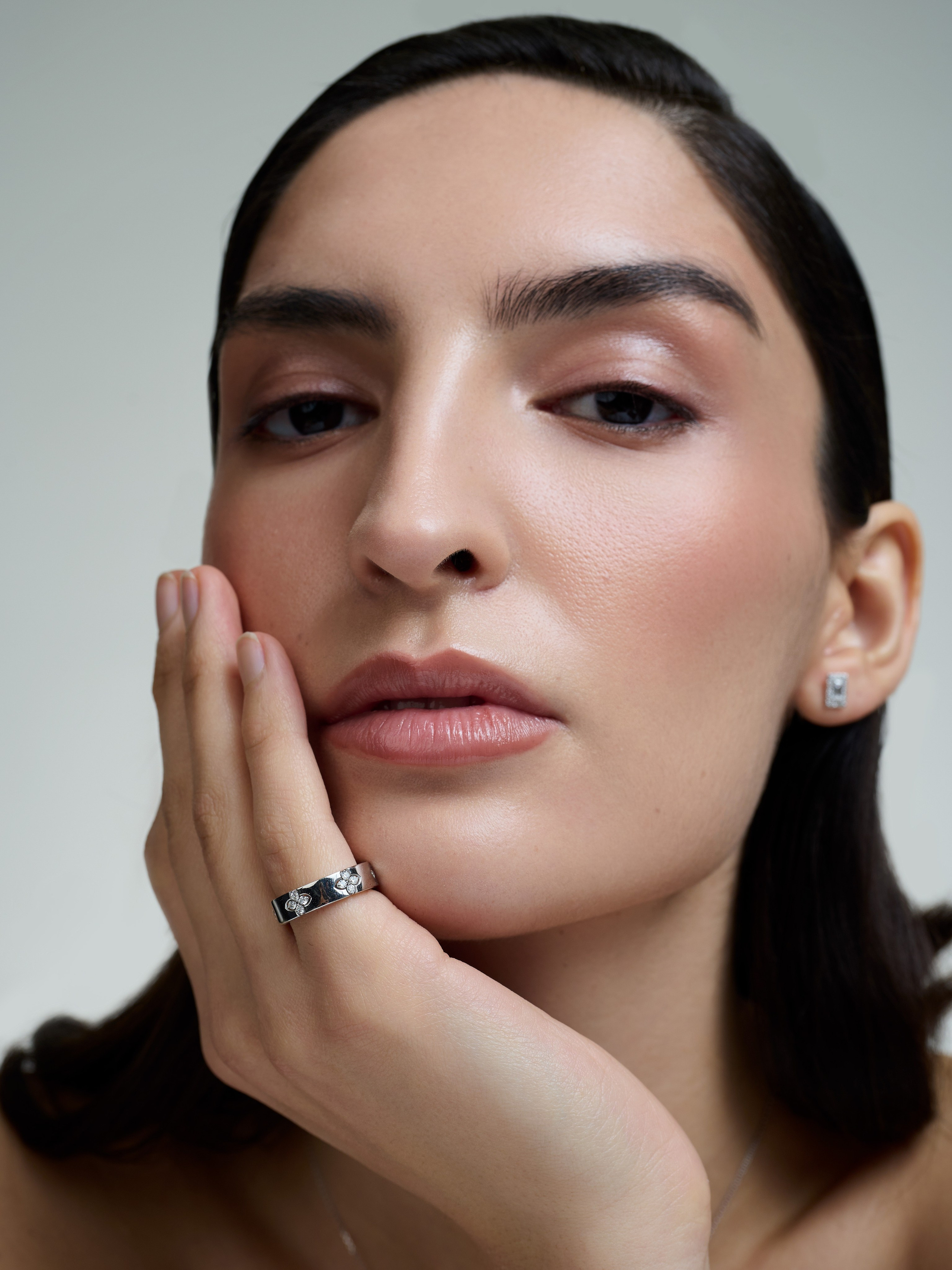 Каталог для бренда AllTime. Фотограф для брендов в Москве Ксения Чупрунова