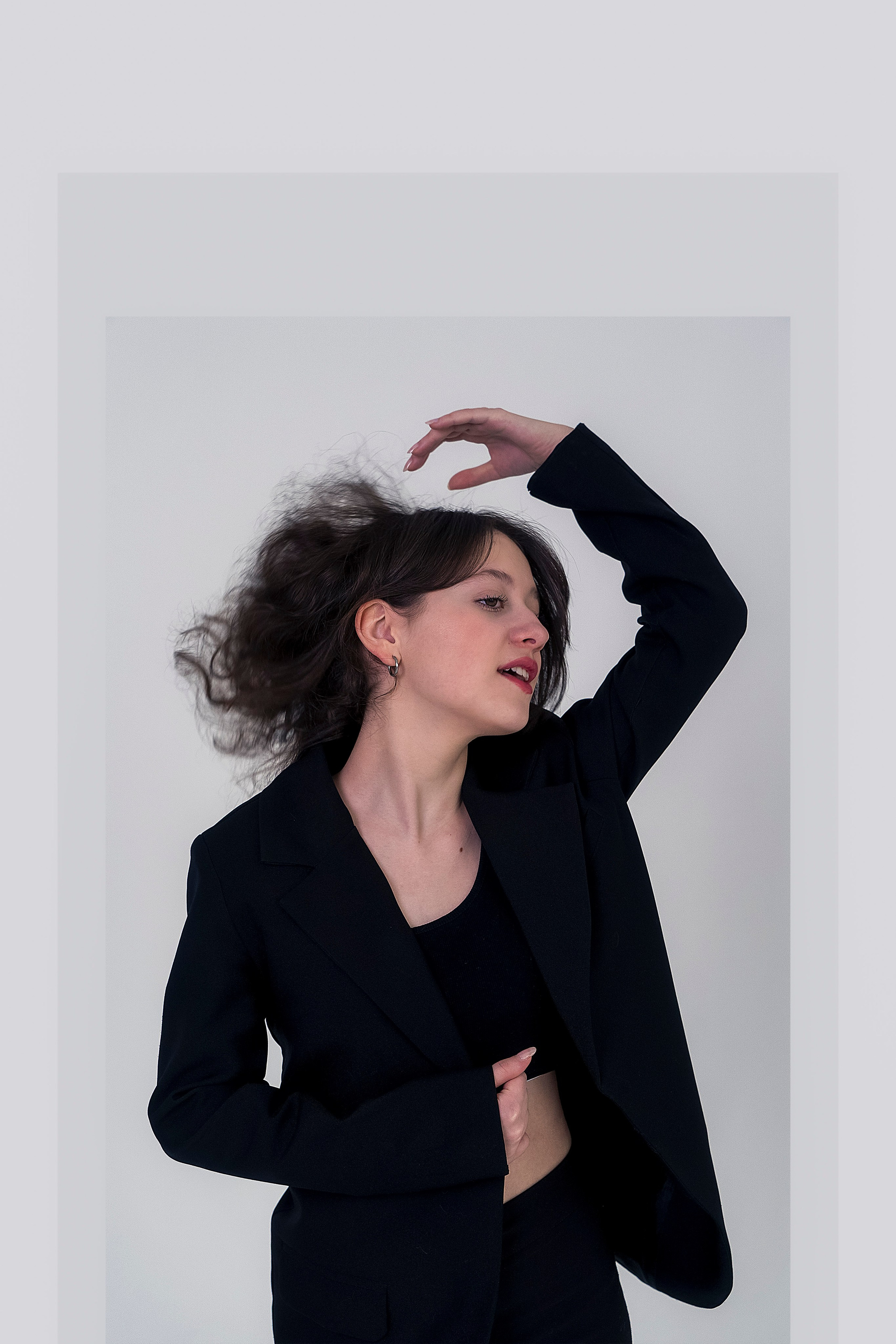 Илона. Портрет. Главная