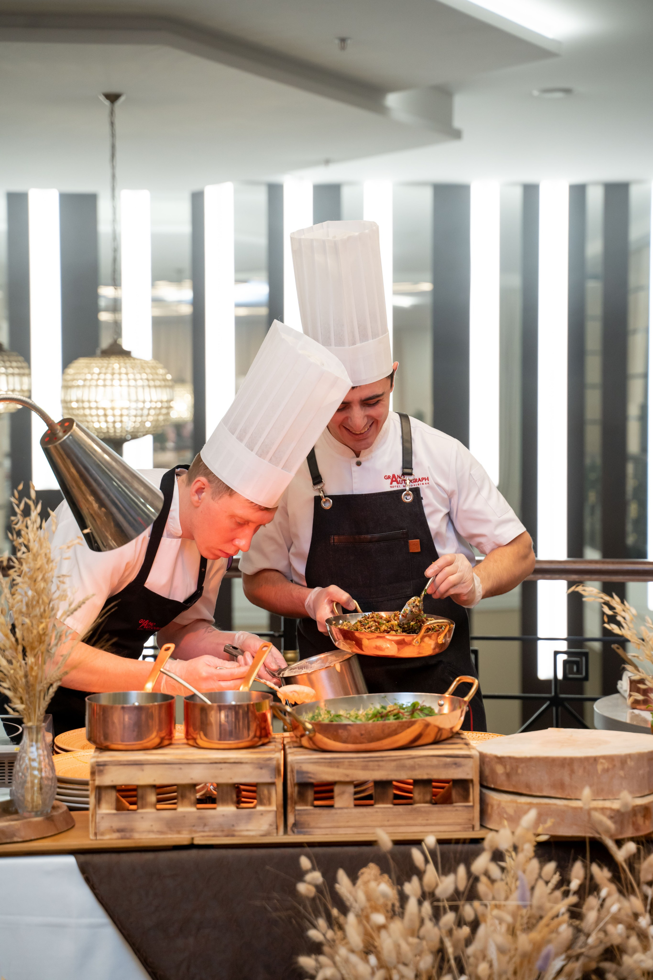 Битва Шефов в ресторане «Мед». Главная