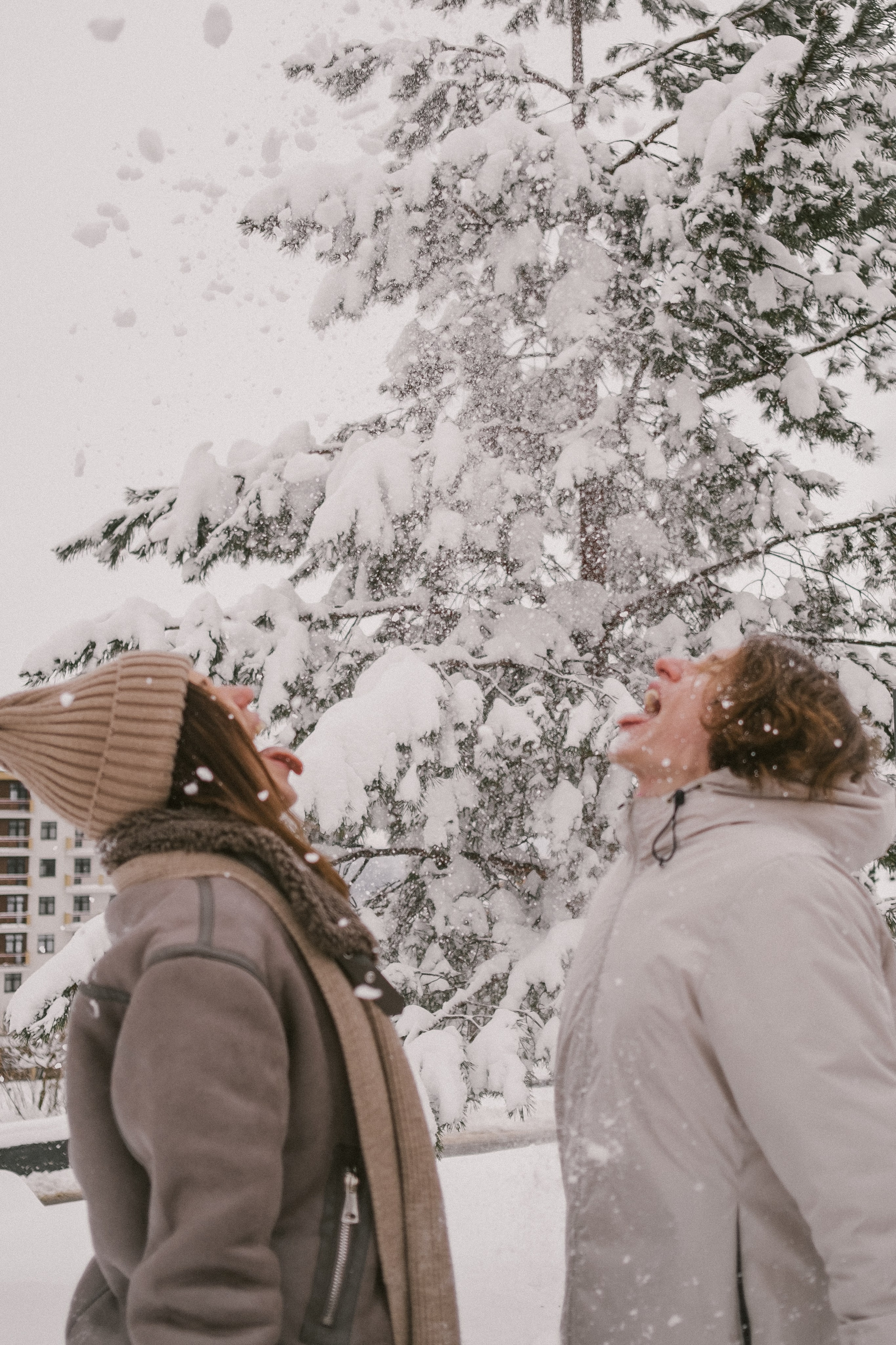 Фотосессии love story для двоих в Сочи, Сириусе и на Красной поляне. Семейный, свадебный фотограф Сочи, Адлер, Красная поляна