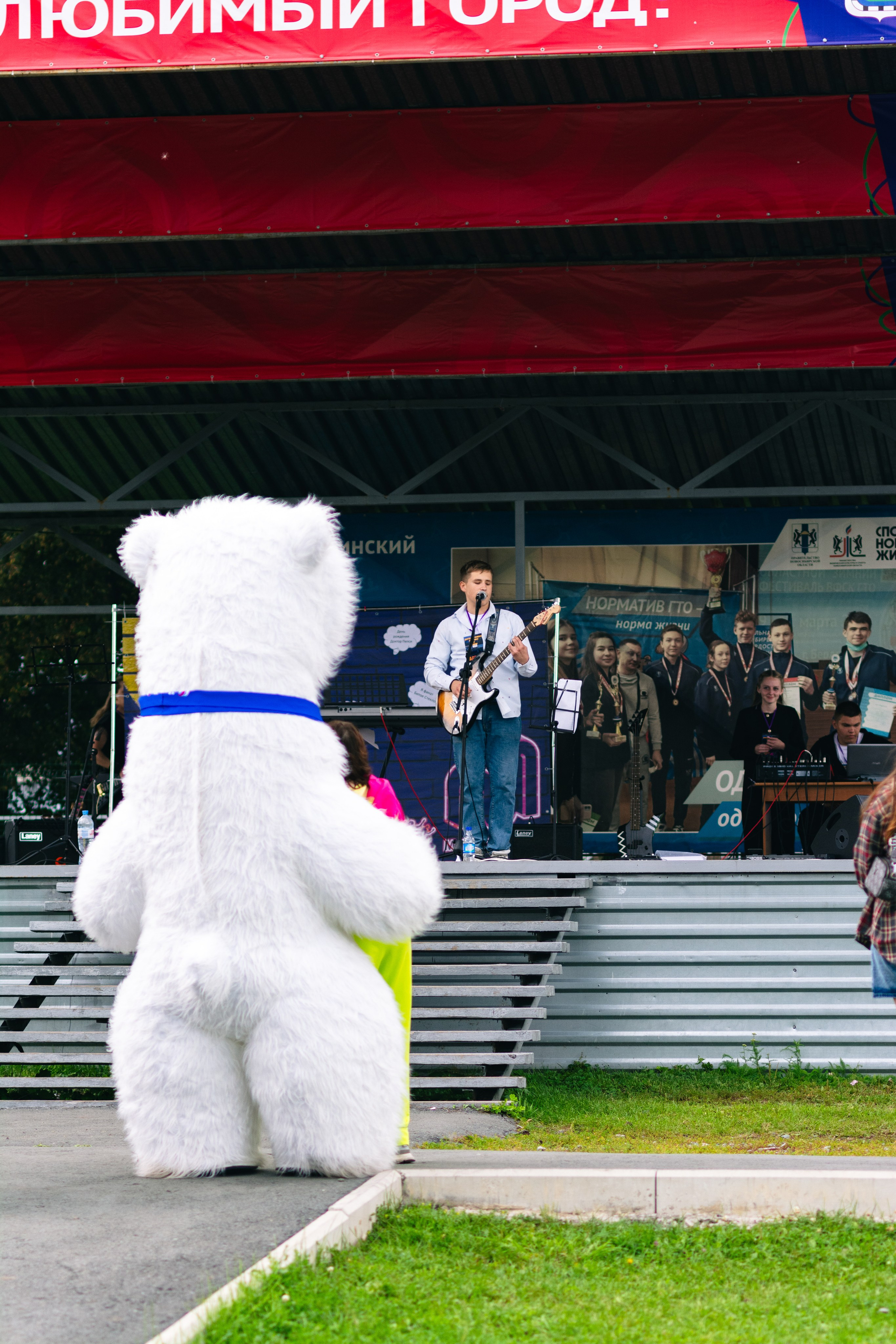Кино на траве и ДР группы «Доктор Пепси». Алексей Маисеев | Свадебный и художественный фотограф в Новосибирске | Съемка на природе и в студии