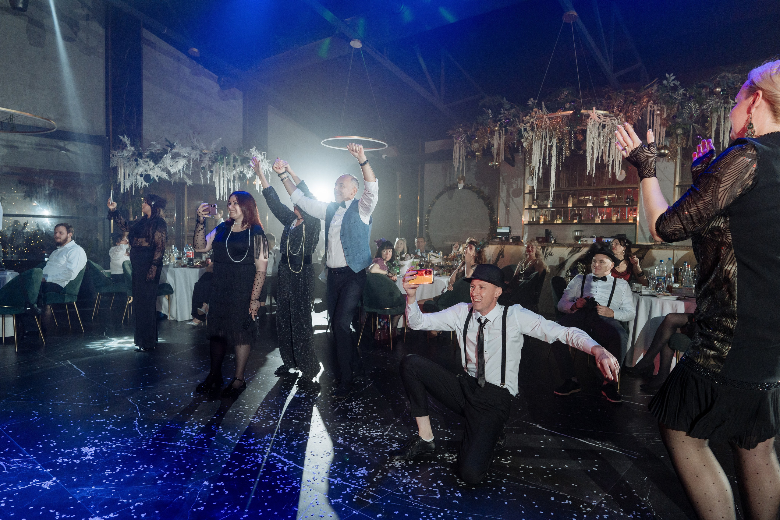 Альбион Тур