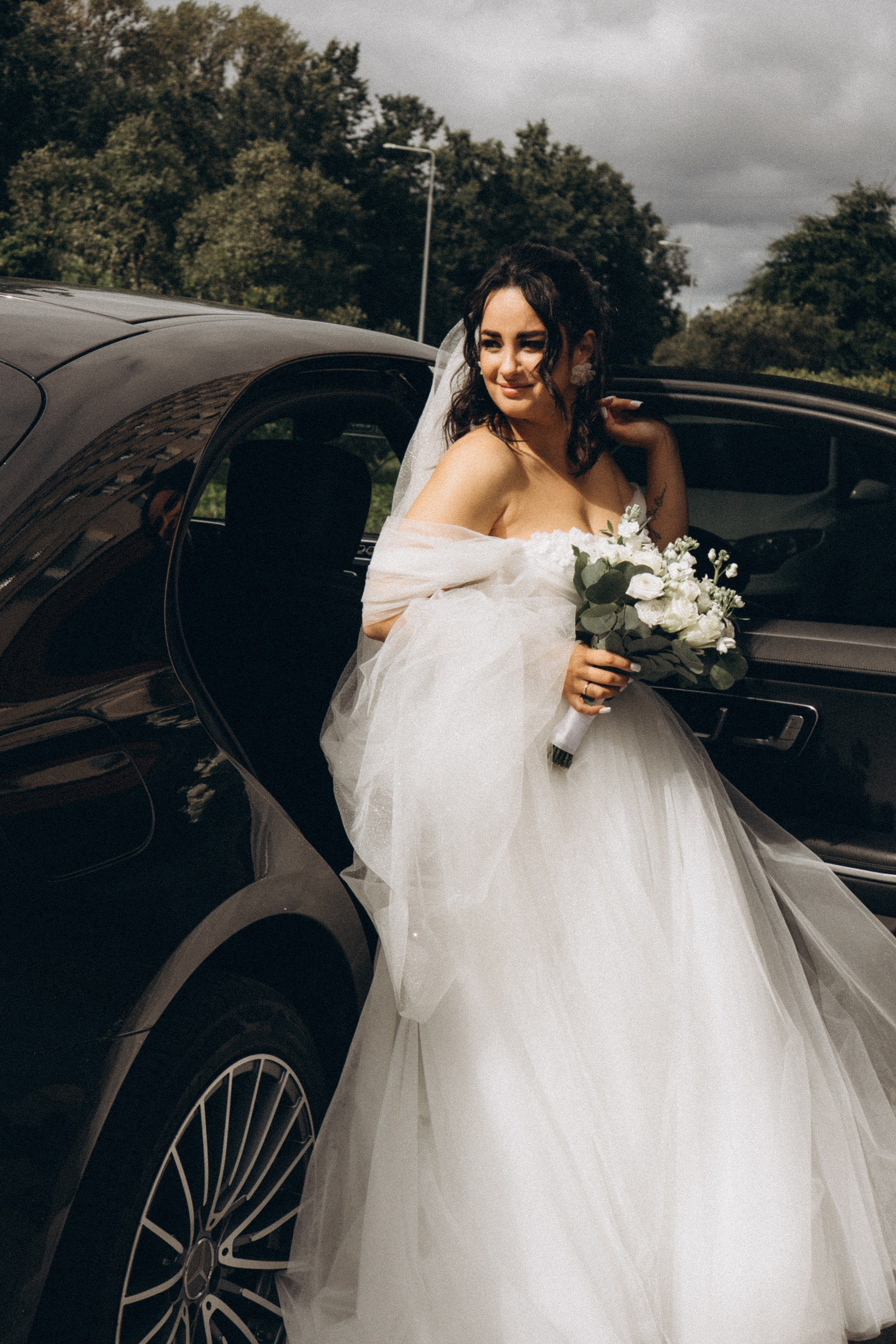 СВАДЕБНАЯ ПРОГУЛКА РЕСТОРАН МЫ ЖЕ НА ТЫ И ФОТОСЕССИИЯ С АВТОМОБИЛЕМ. Профессиональный фотограф, Санкт-Петербург — Виктория Богомолова