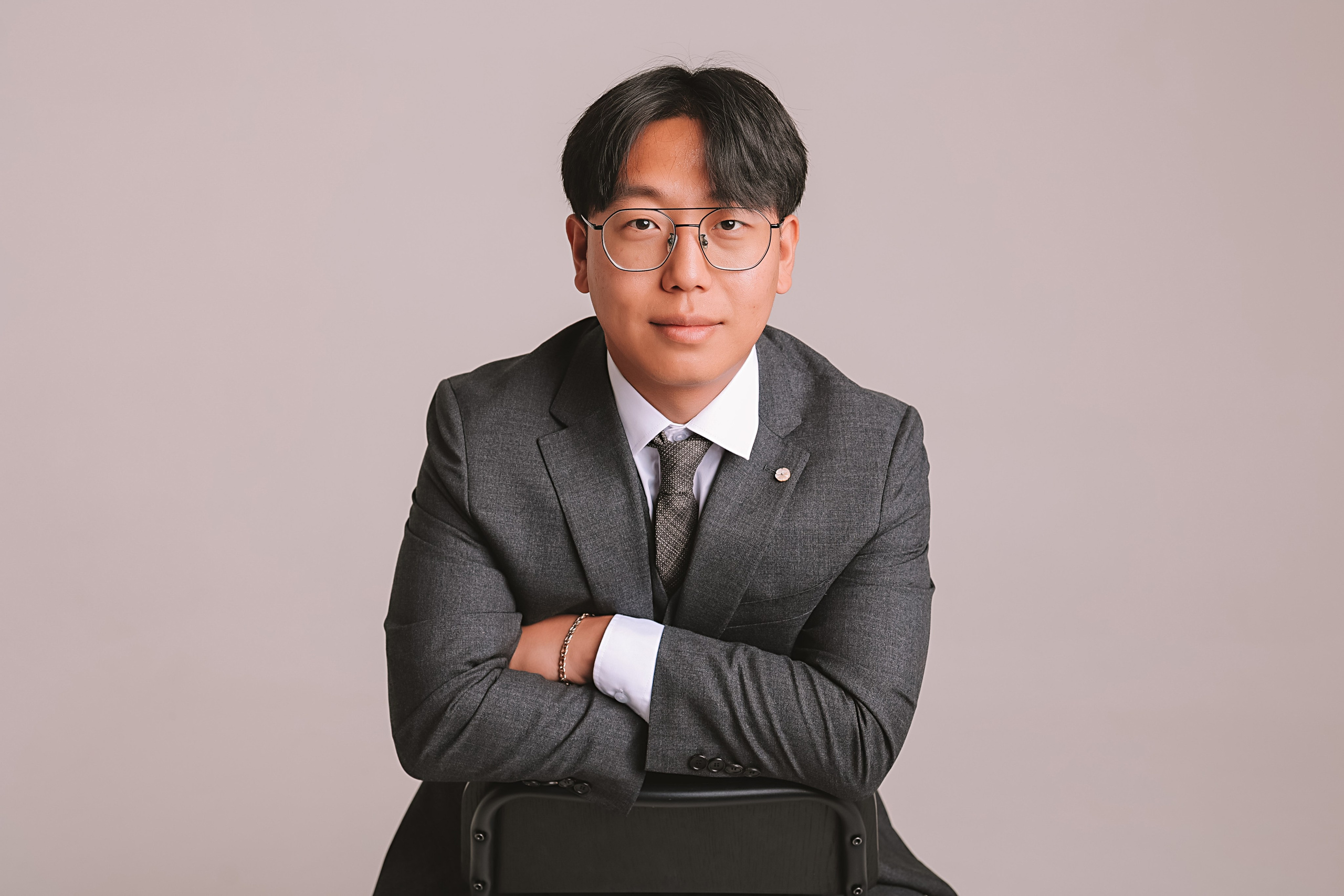 Айвазовский и парк дружбы народов. Семейный фотограф Тюмень, фотограф на роды Салмина Мария