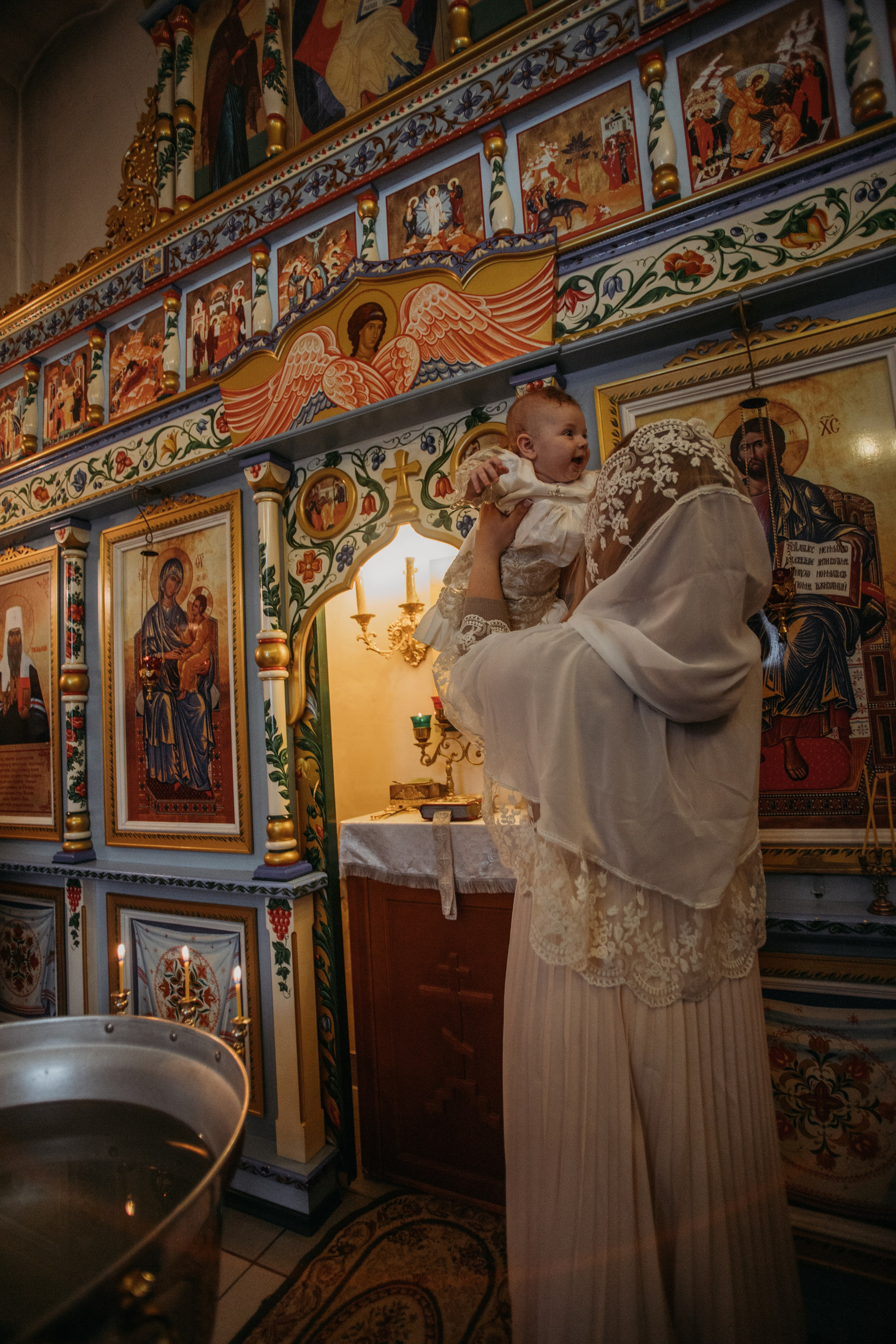 Крещение Аглаи. Венера Гайн. Репортажный фотограф  Тюмень. Обучение фотографии с 0