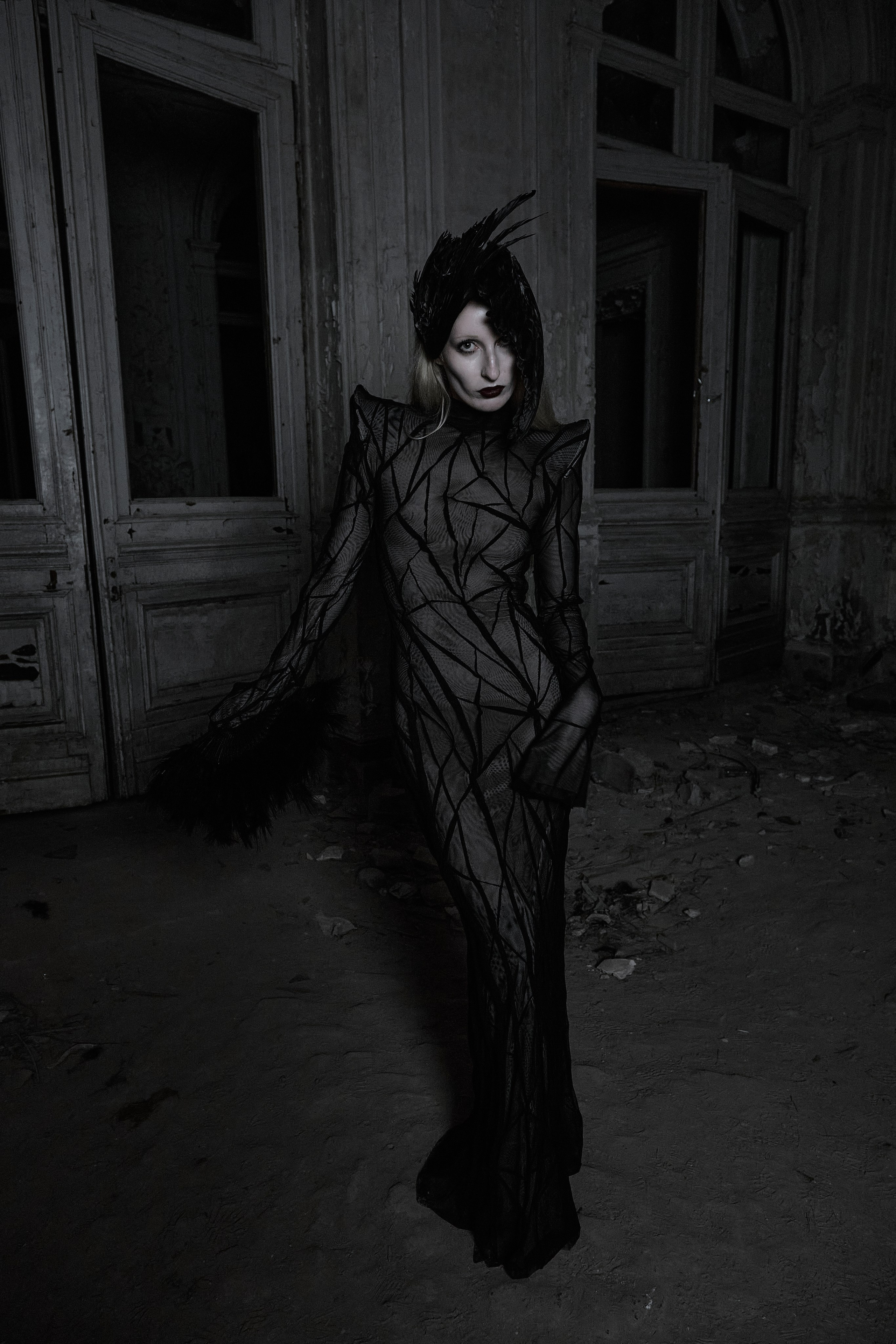 REL. Фотограф для брендов Любовь Батина (Спб/Мск)