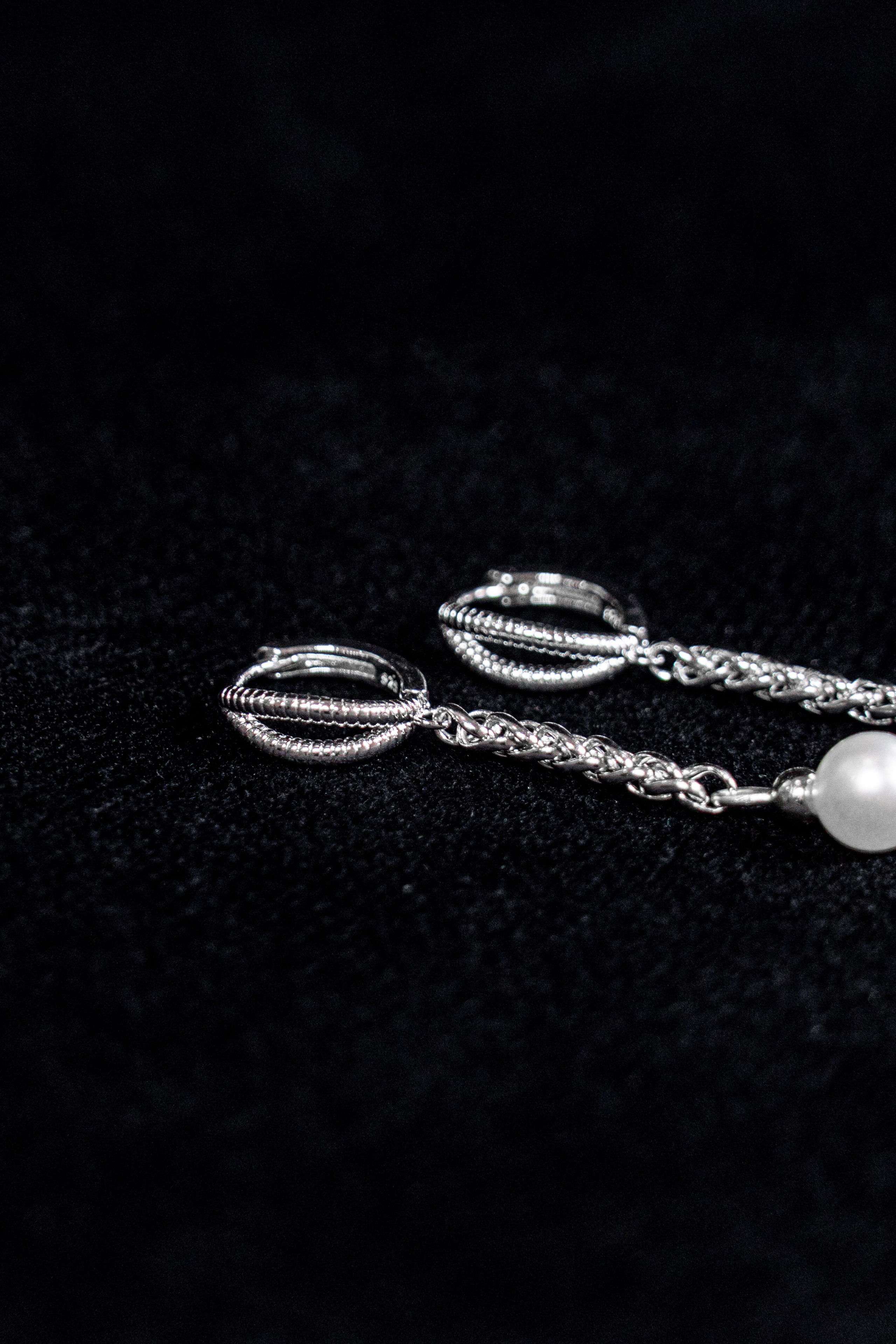 Фото бижутерии для маркетплейсов Ozon и Wildberries Предметная фотосъемка бижутерии для Wildberries и Ozon в Краснодаре. Шедевры для Вас! Фотограф и Видеограф в Краснодаре Пахиев Руслан