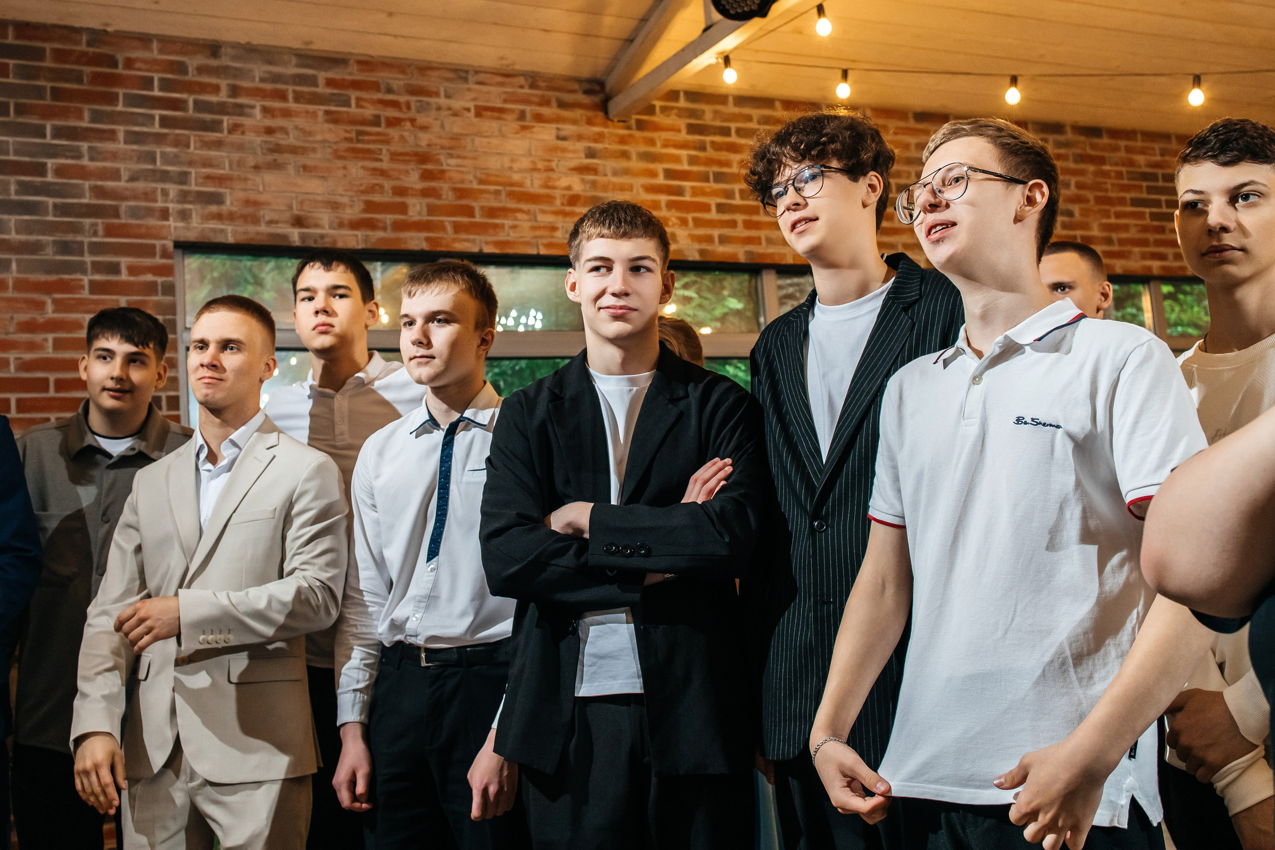 Выпускной 9 класс. Фотограф в Санкт-Петербурге Виктория Безверхая