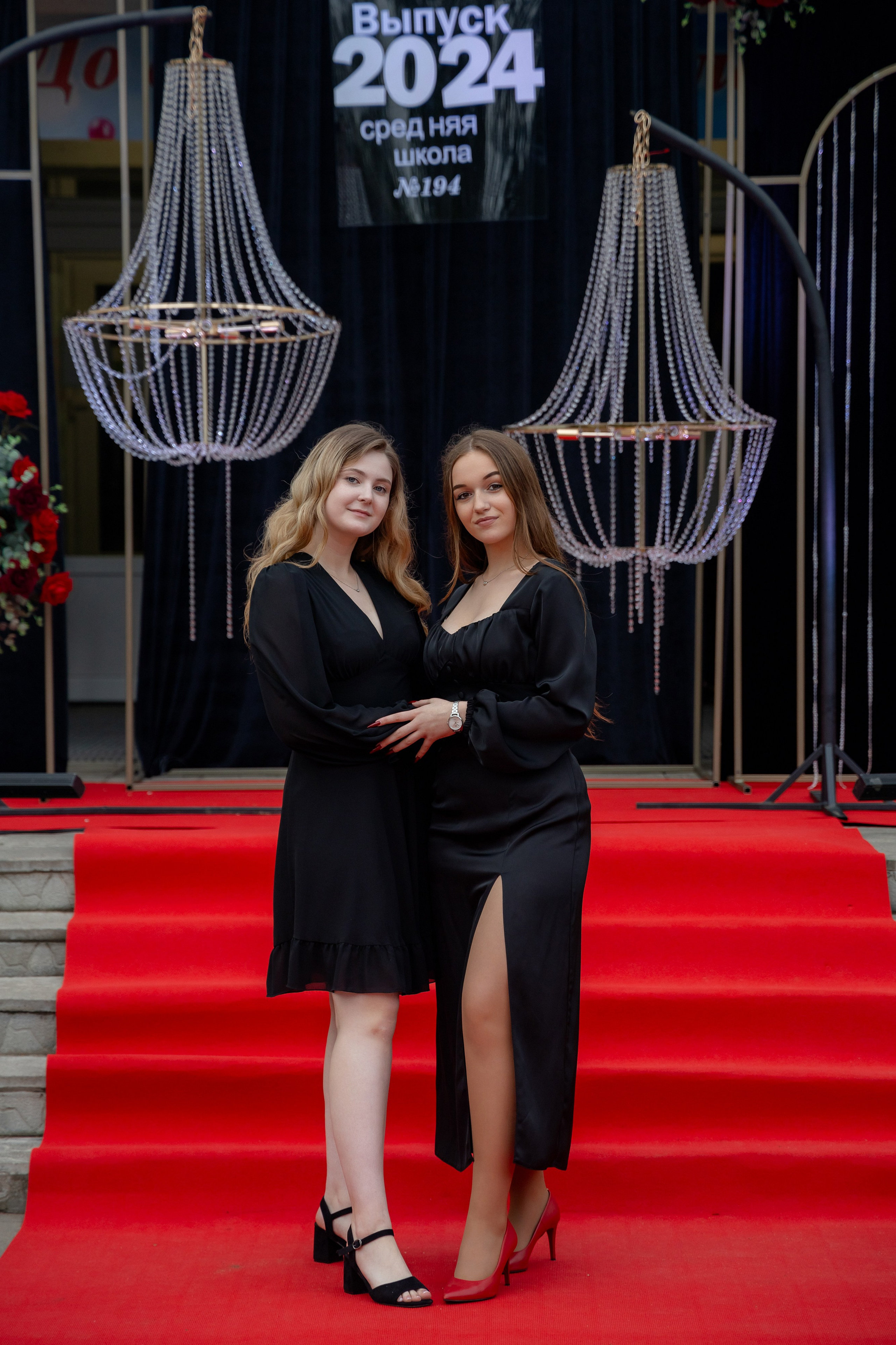 Школьный выпускной 2024 год в Соколе (Минск). Свадебный фотограф в Минске/Беларуси Сергей Спиридонов