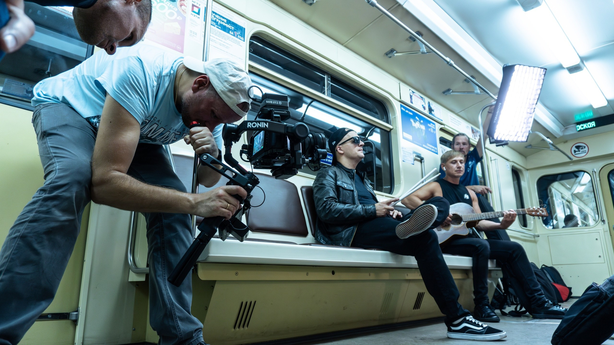 съемки в вагоне метро