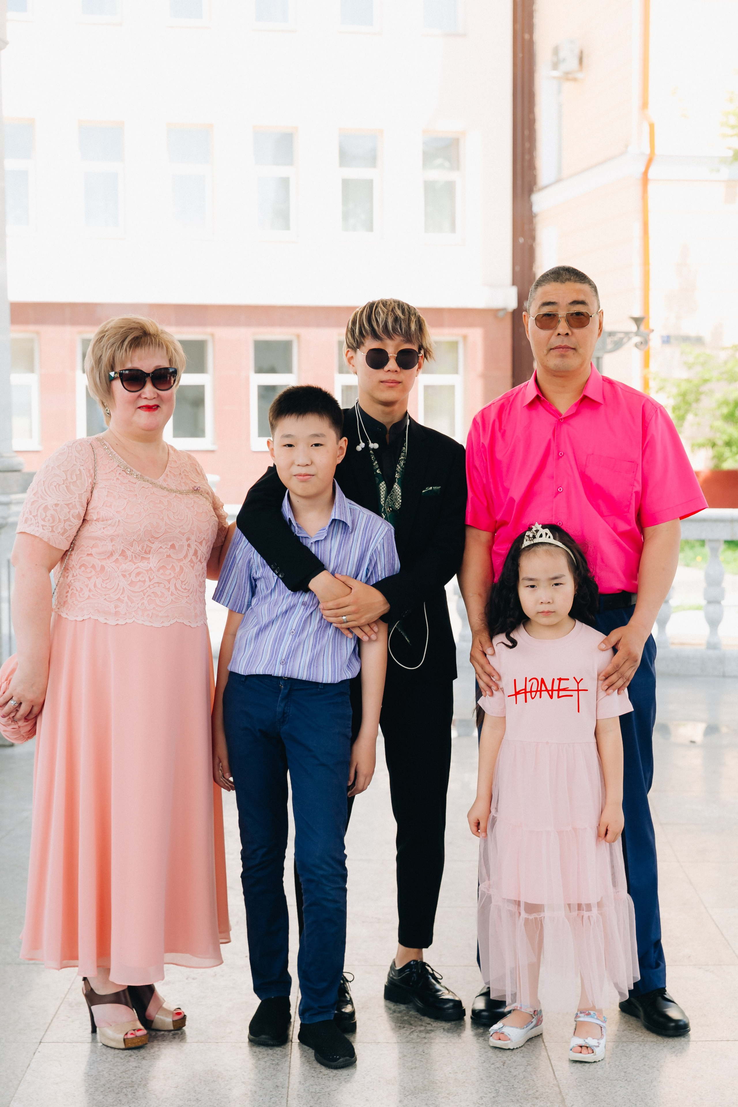 Вручение аттестатов 14 Гимназия. Свадебный и семейный фотограф в Улан-Удэ