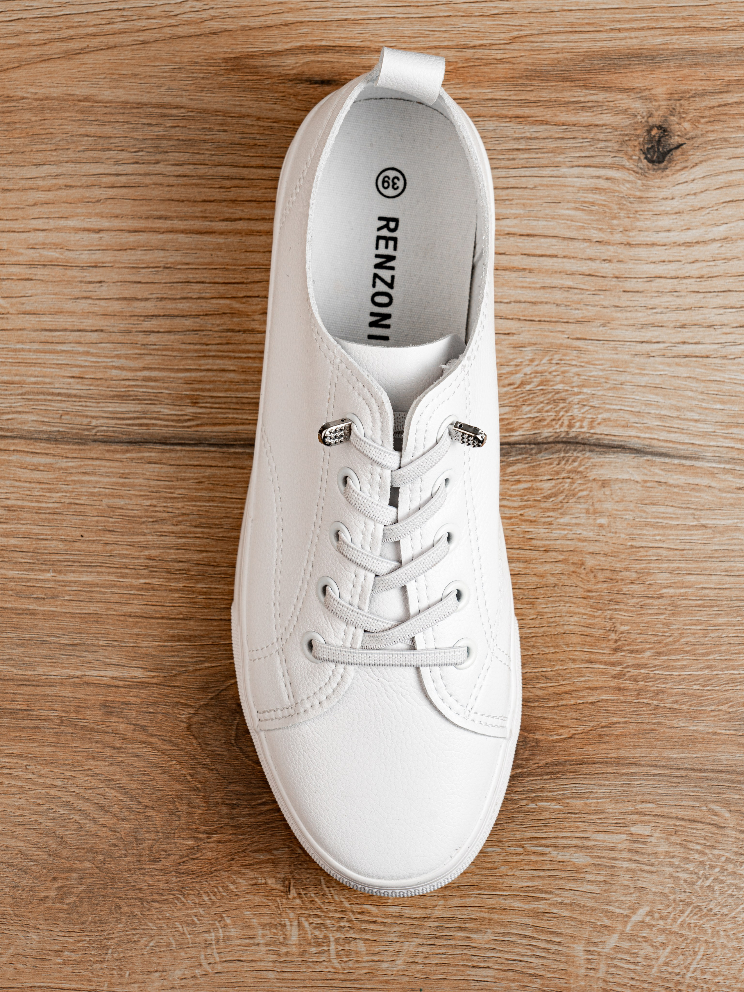 Фотосъемка обуви для Маркетплейсов. Фотограф в городе Владимир