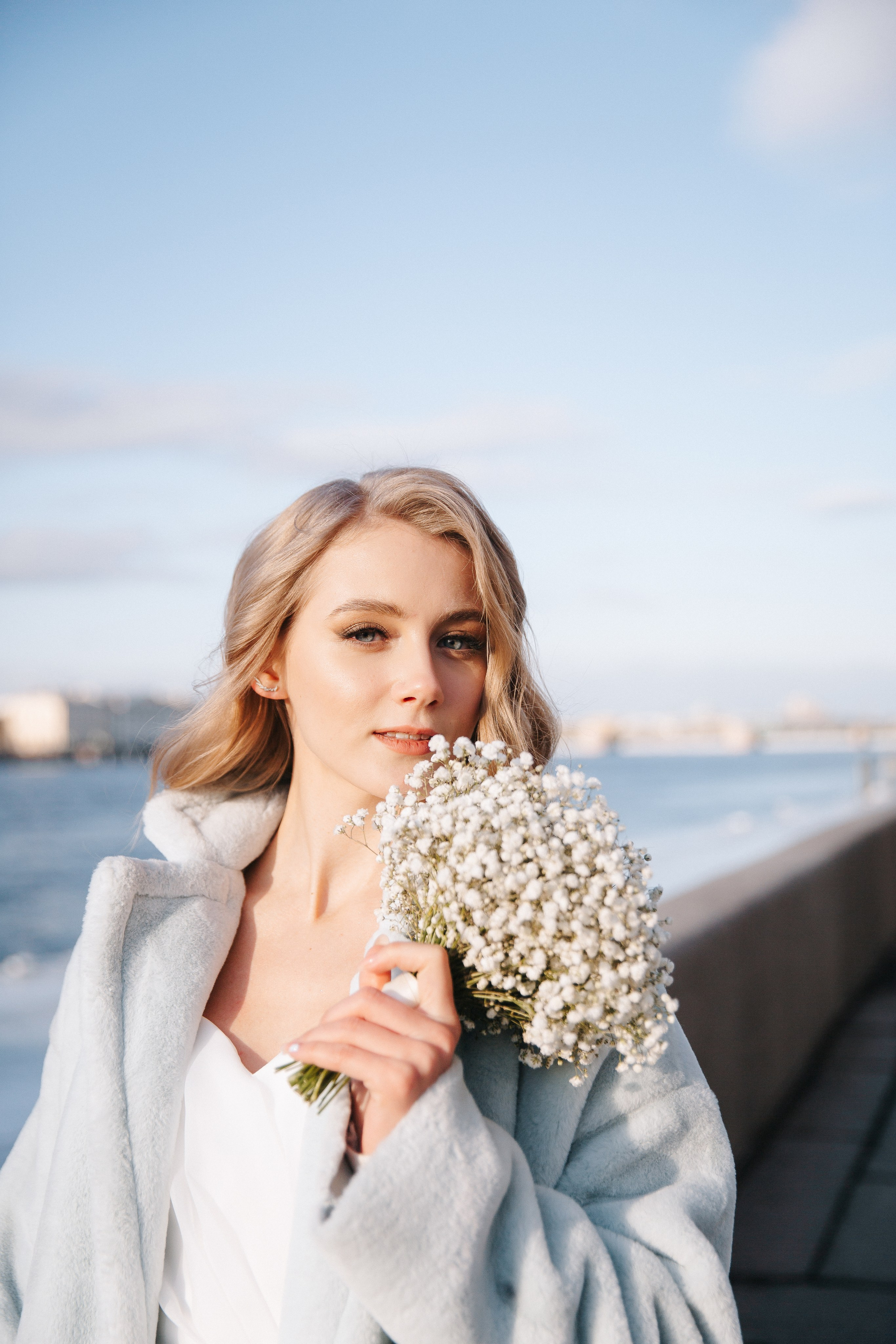 ДВОРЕЦ № 1 | Март, Исаакий, Английская набережная. Свадебный фотограф в Санкт-Петербурге Полина Корзухина