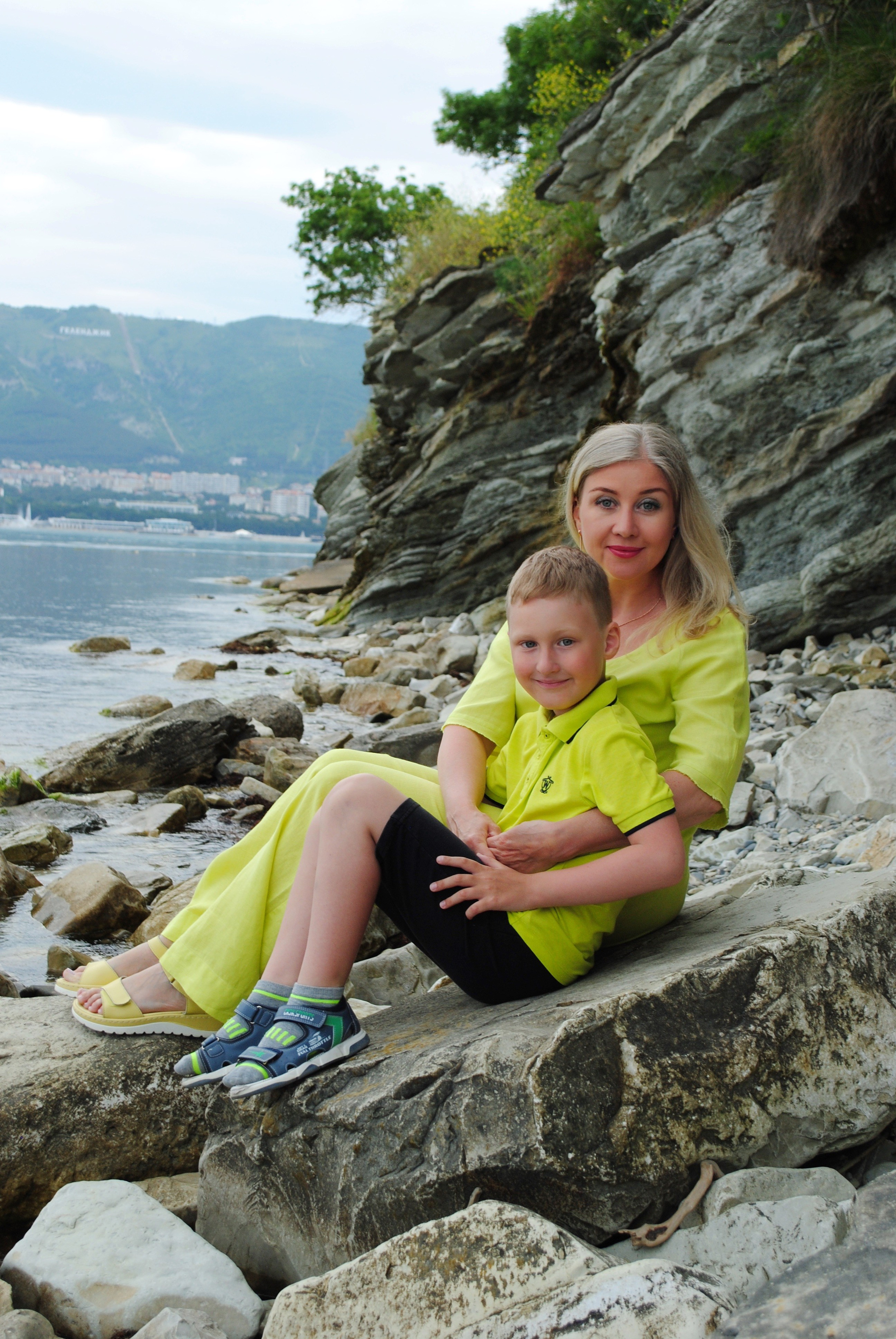 Оксана и семья. Фотограф Мария Мусаелян