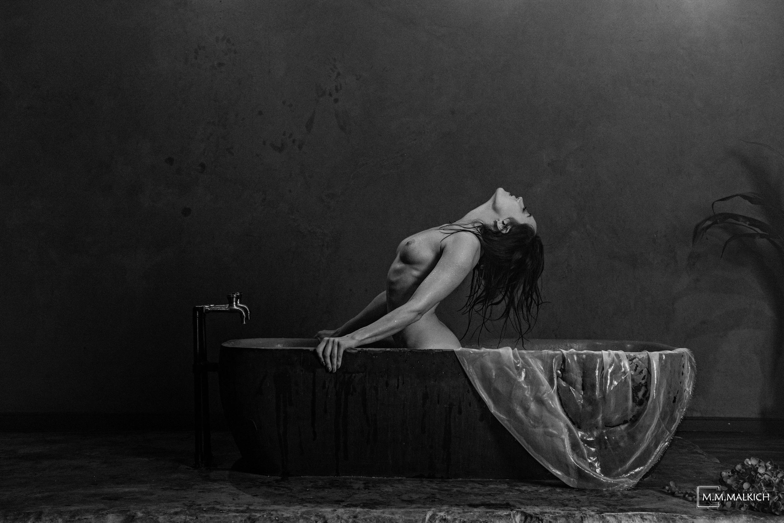 Nu. Фотограф и видеограф в Москве Мария Малкич