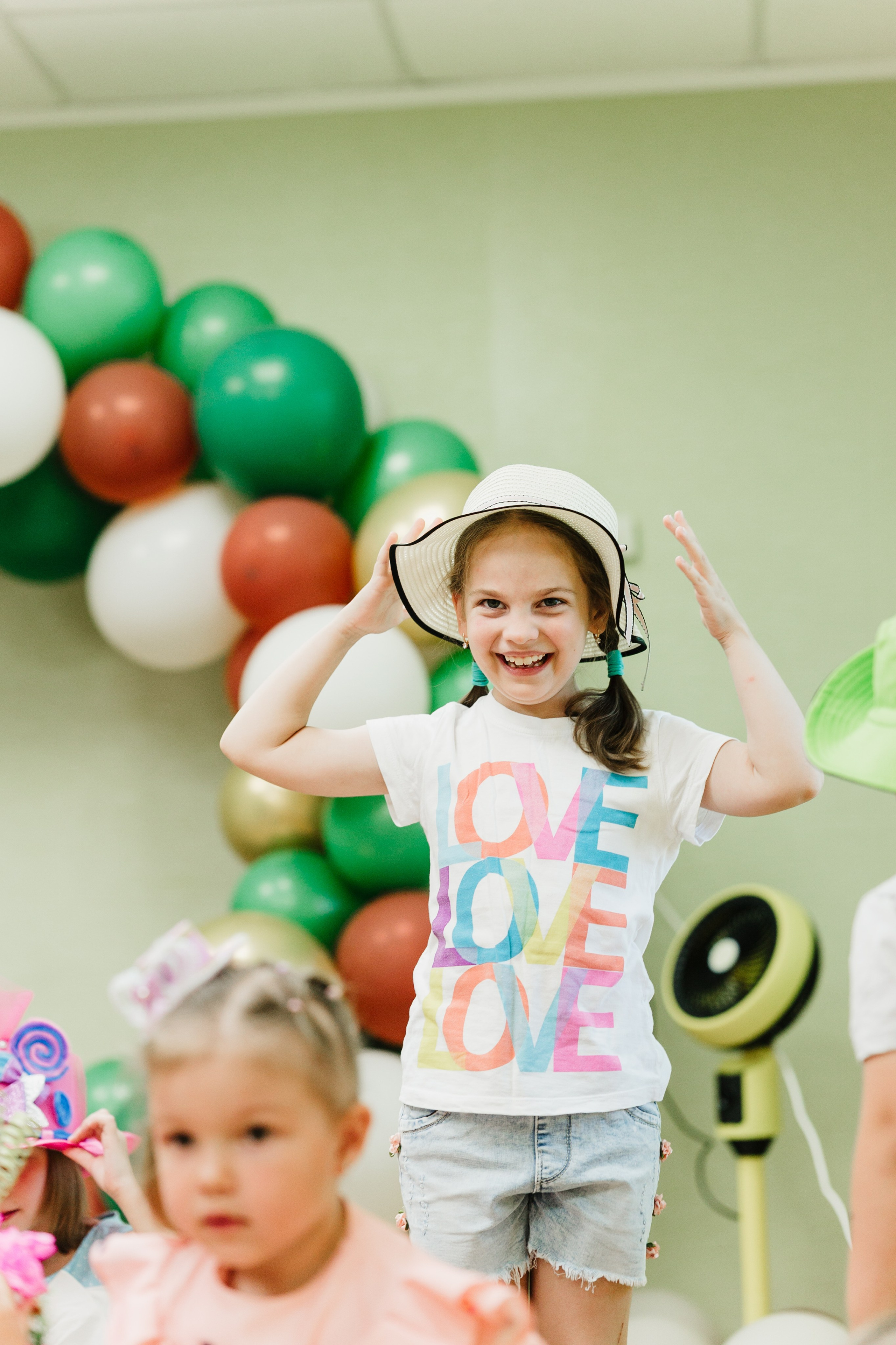 Шляпная вечеринка