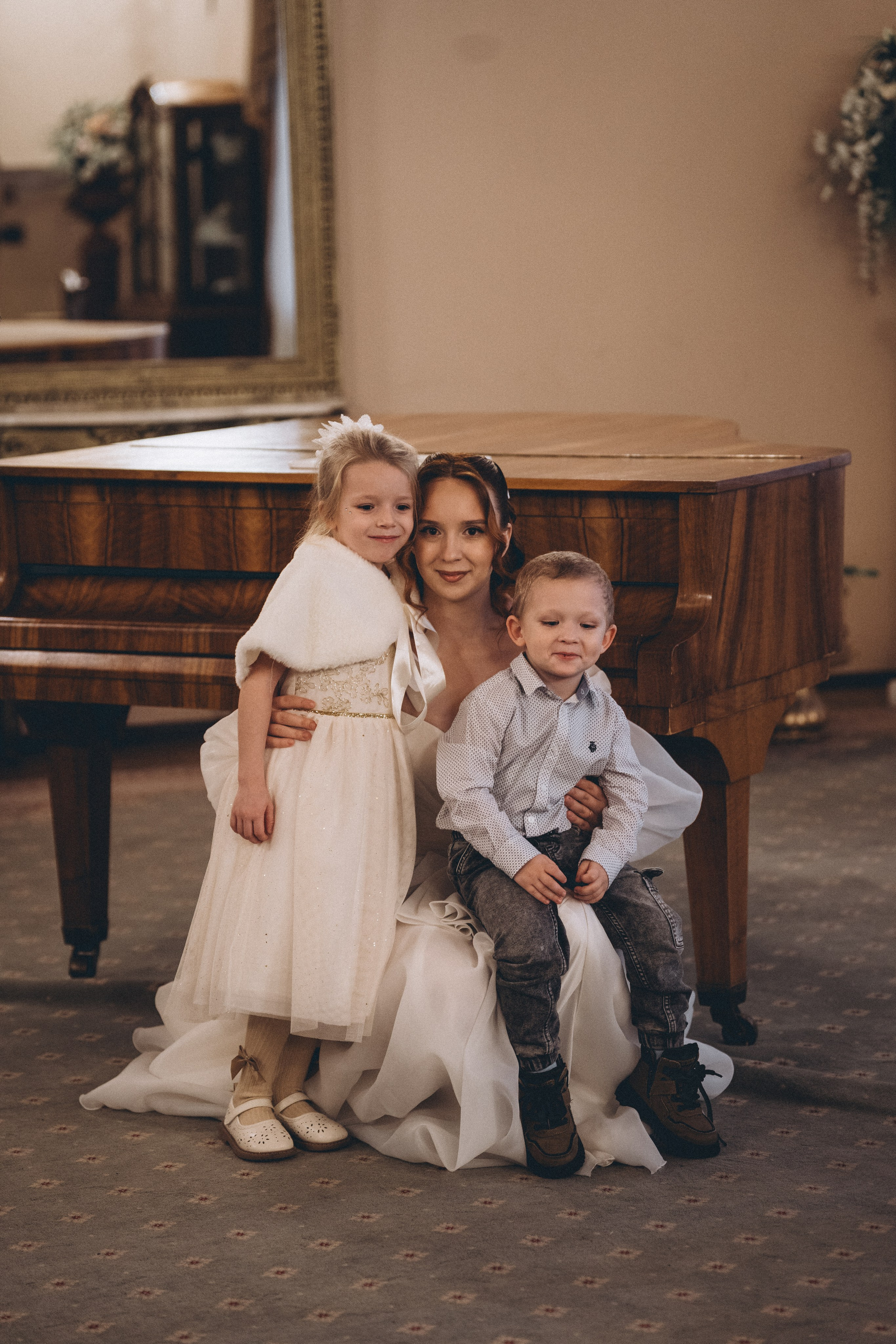 СВАДЕБНАЯ СЬЕМКА ВО ВТОРОМ ДВОРЦЕ С ГОСТЯМИ И ПРОГУЛКА В ТАВРИЧЕСКОМ САДУ. Профессиональный фотограф, Санкт-Петербург — Виктория Богомолова