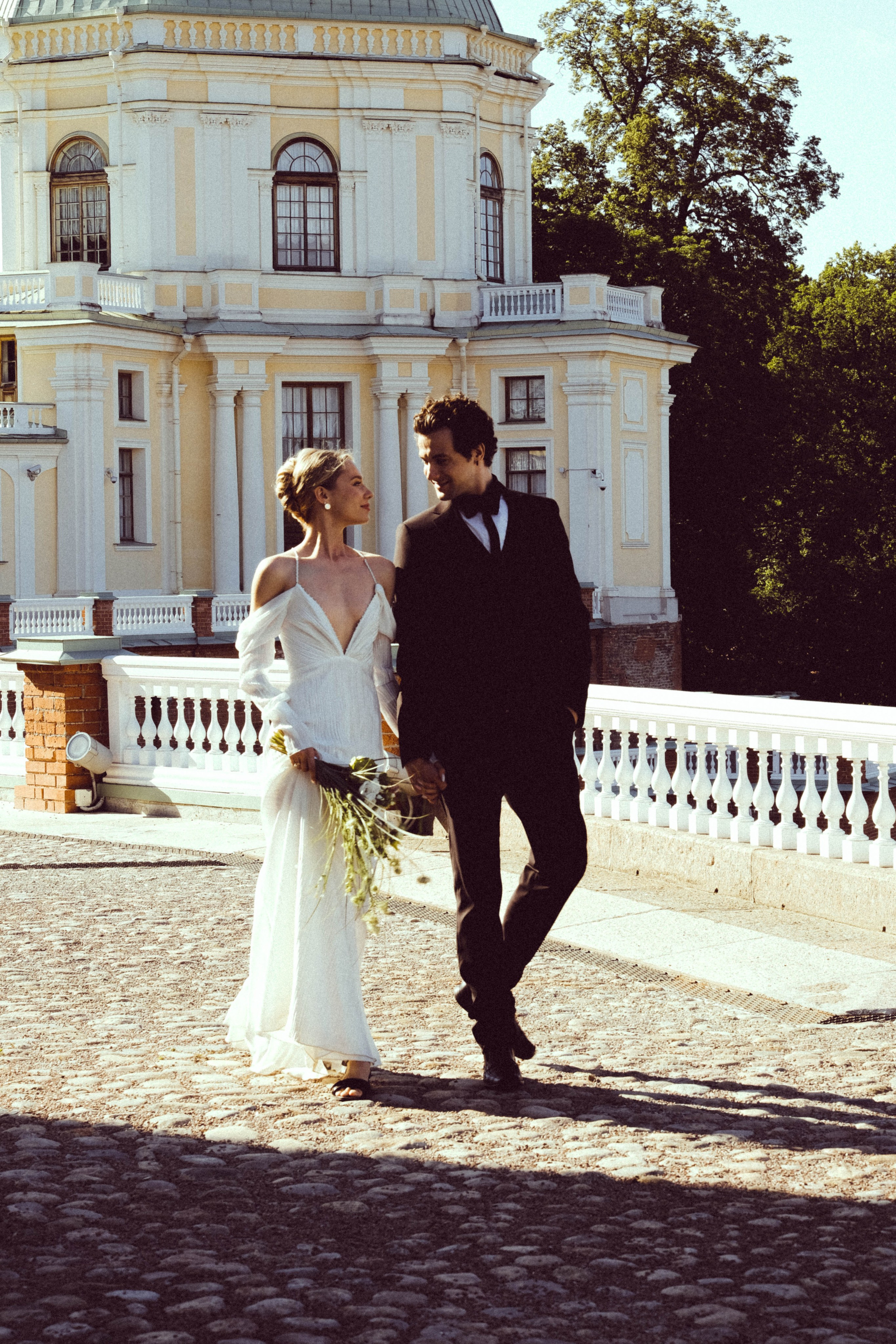 СВАДЕБНАЯ СЬЕМКА В ПАРКЕ ОРАНИЕНБАУМ. Профессиональный фотограф, Санкт-Петербург — Виктория Богомолова