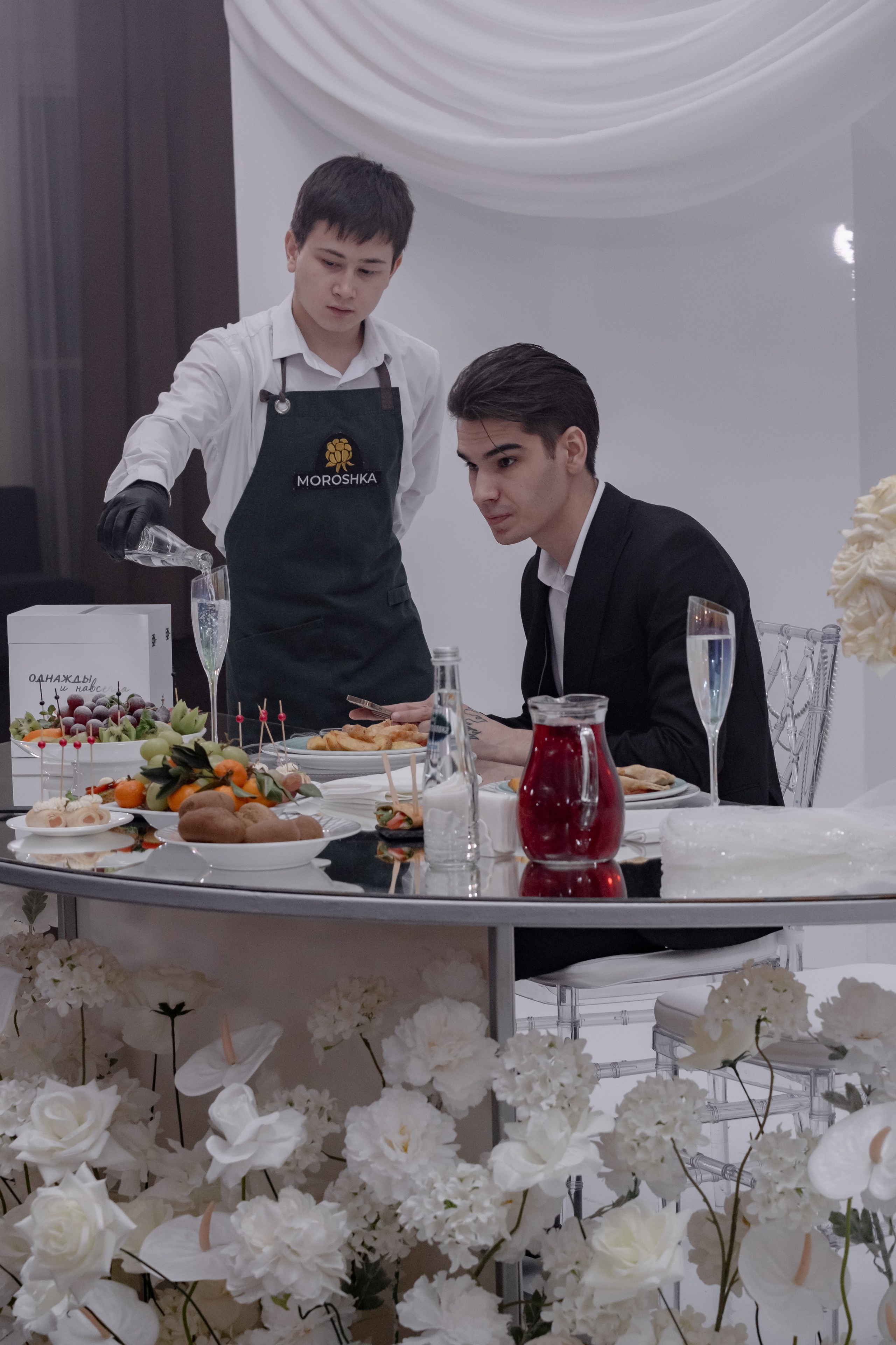 СВАДЕБНЫЙ БАНКЕТ (СНЯТО В СИБИРЕ В НИЖНЕВАРТОВСКЕ). Профессиональный фотограф, Санкт-Петербург — Виктория Богомолова