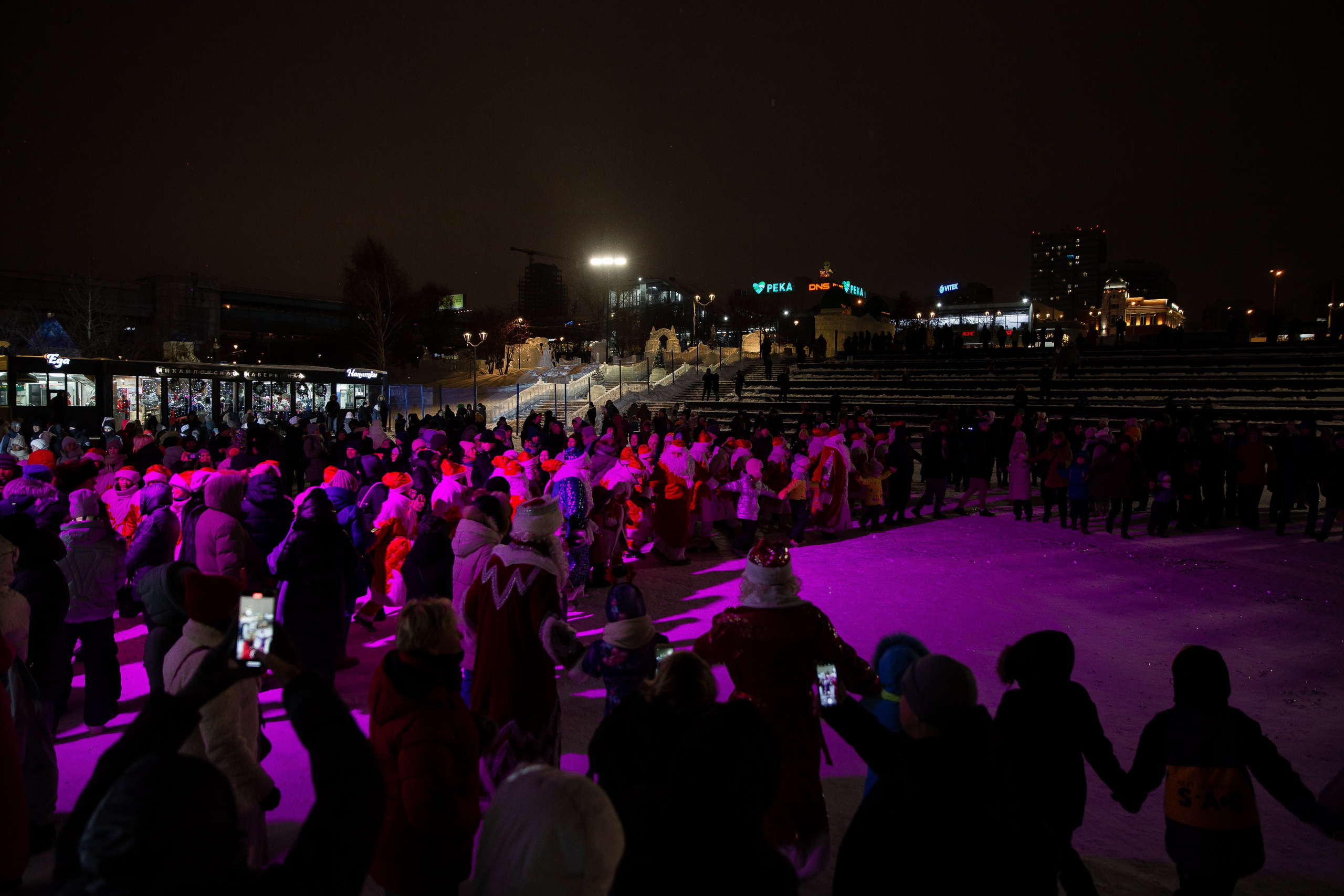 Открытие катка — Набережная Новосибирска. Свадебный Фотограф Илья Чепайкин. Калининград
