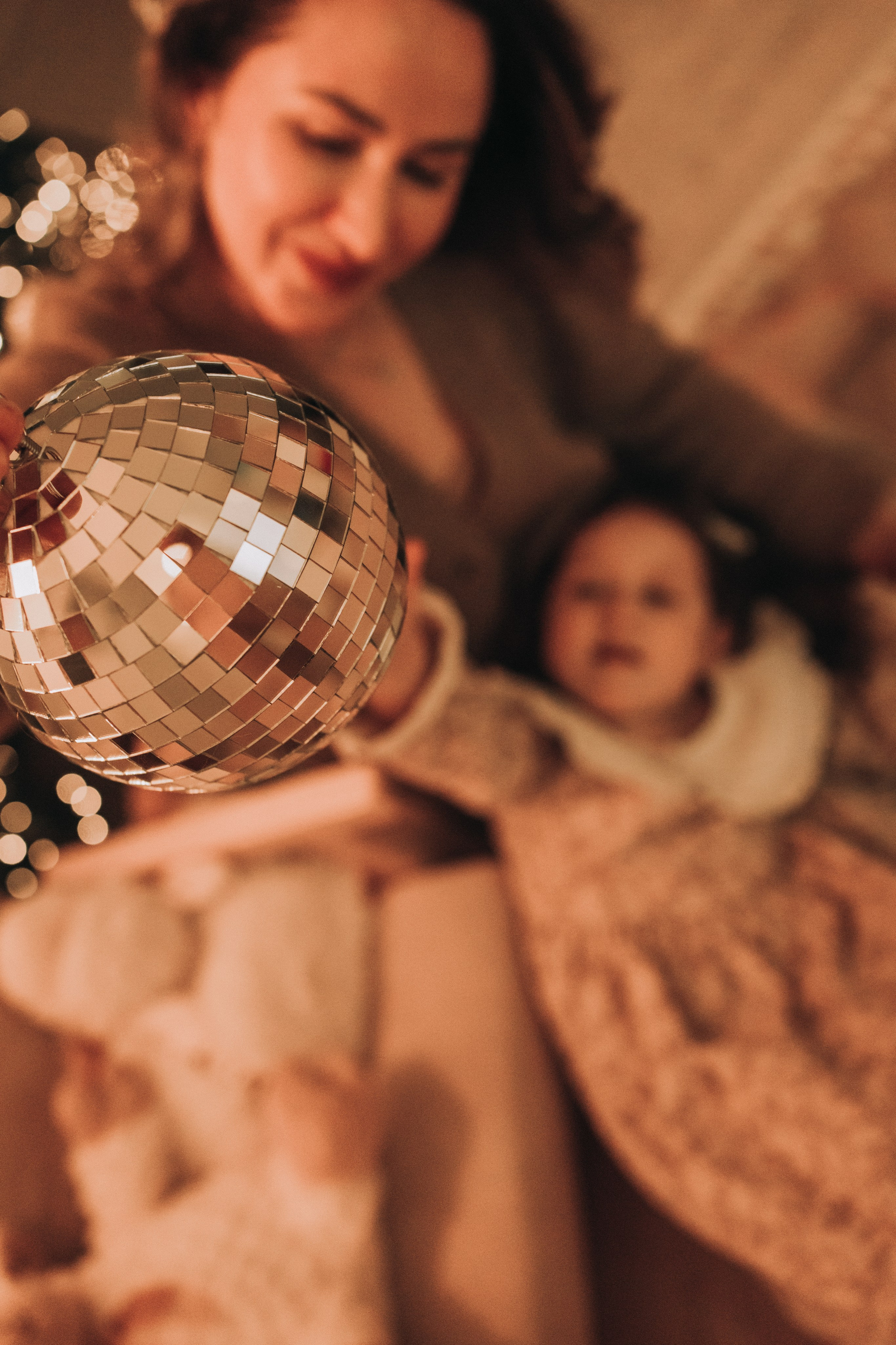 Семейные фотосессии (в студии, на улице или у вас дома). Фотограф Антонина Знак. Семейные фотосессии. Москва и МО