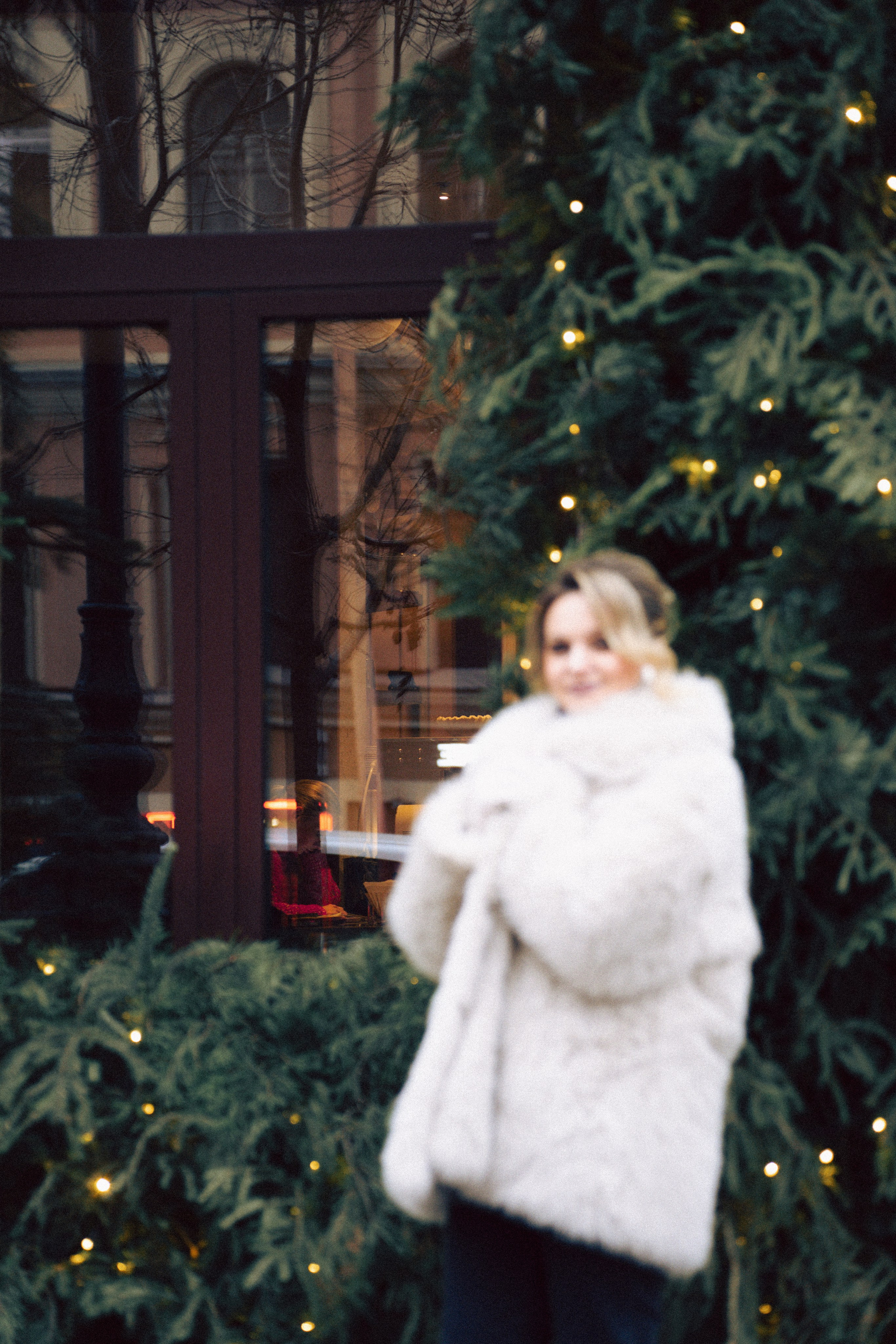 НОВОГОДНЯЯ ФОТОСЕСИИЯ В СТУДИИ ДЛЯ ДЕВУШКИ И ПРОГУЛКА ПО ЧЕРНЫШЕВСКОЙ. Профессиональный фотограф, Санкт-Петербург — Виктория Богомолова