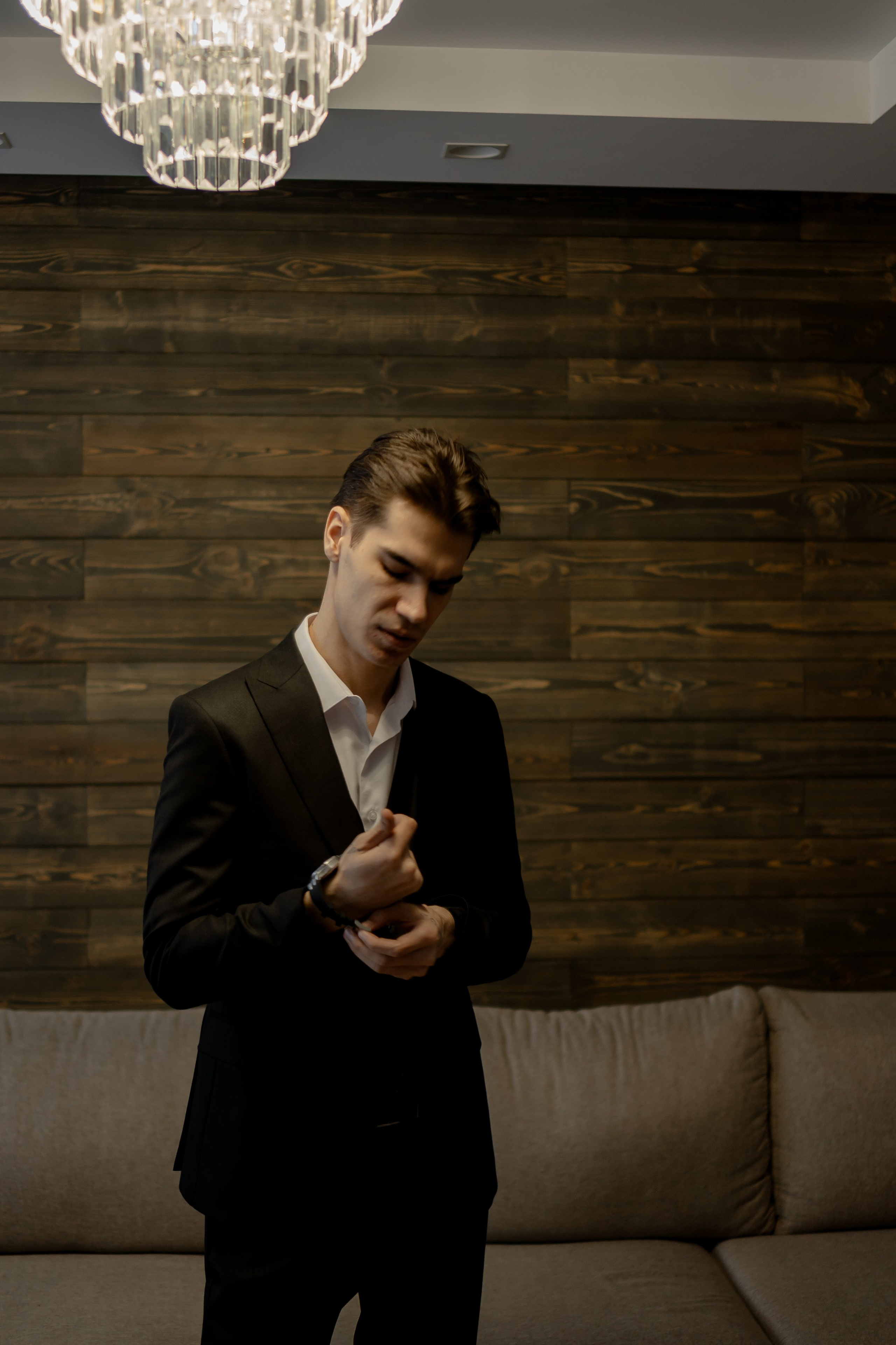 СВАДЕБНАЯ СЬЕМКА СБОРОВ В ОТЕЛЕ И ВЫЕЗД НА ЦЕРЕМОНИЮ (СНЯТО В СИБИРЕ В НИЖНЕВАРТОВСКЕ). Профессиональный фотограф, Санкт-Петербург — Виктория Богомолова