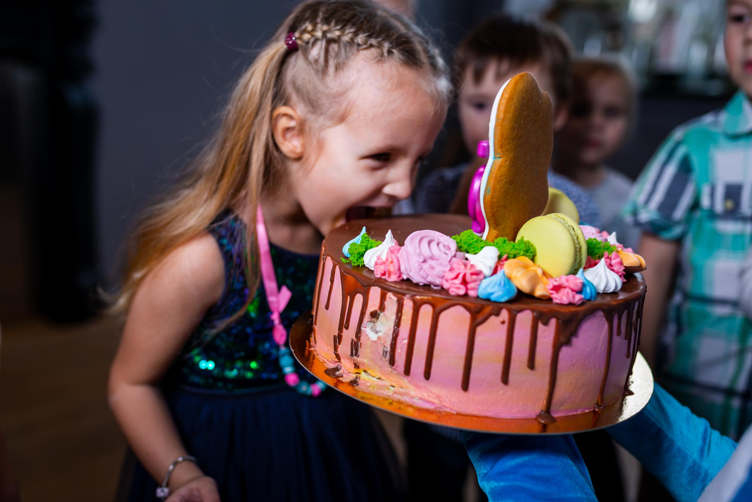 День рождения Алисы 5 лет. Фотограф в Москве Илья Максимов