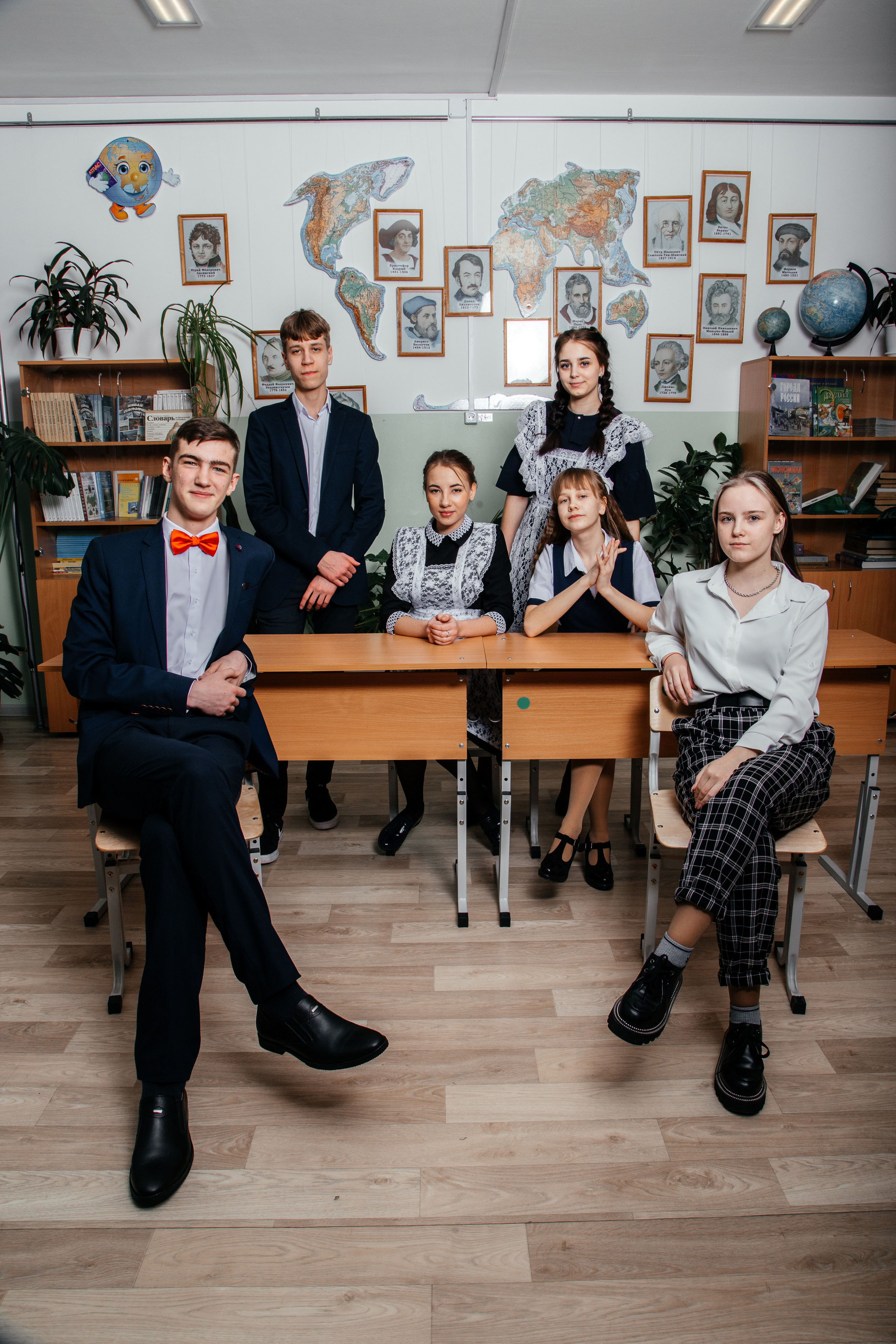 ВЫПУСКНЫЕ ФОТОГРАФИИ. Выпускные альбомы Иркутск, Ангарск, Усолье-Сибирское