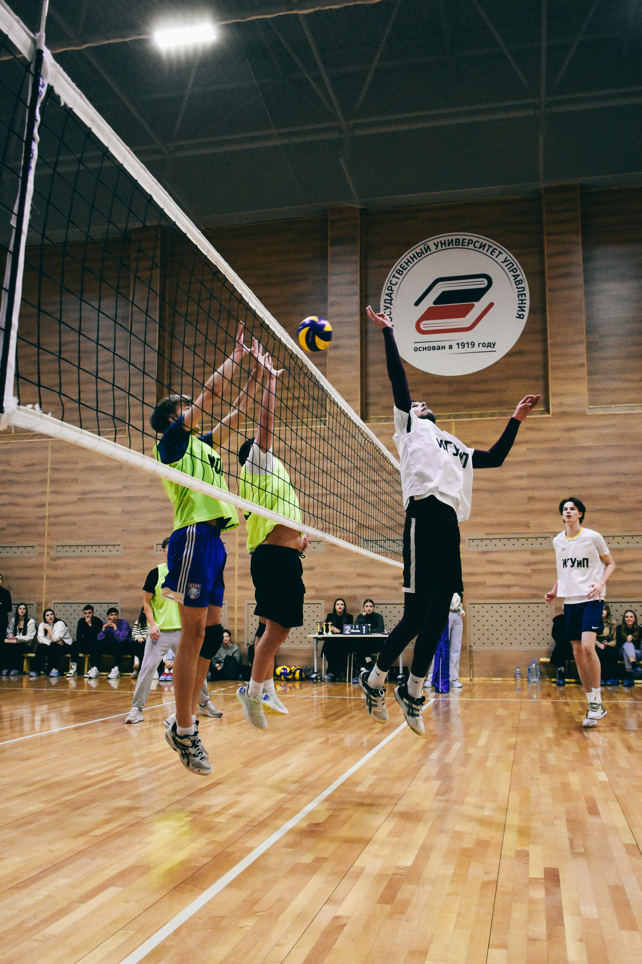 Волейбол. Фотограф в Москве. Индивидуальные и парные съёмки, мероприятия, промо-съёмки для артистов