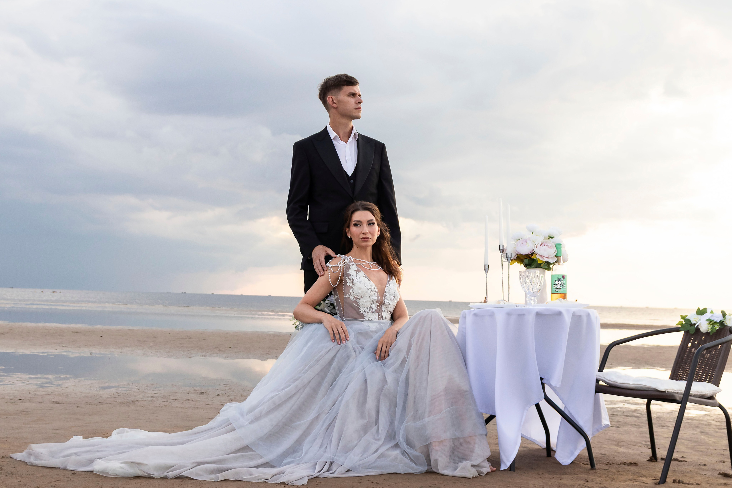 Свадебная прогулка на Финском заливе. Портретный фотограф в Санкт-Петербурге Савельева Ольга