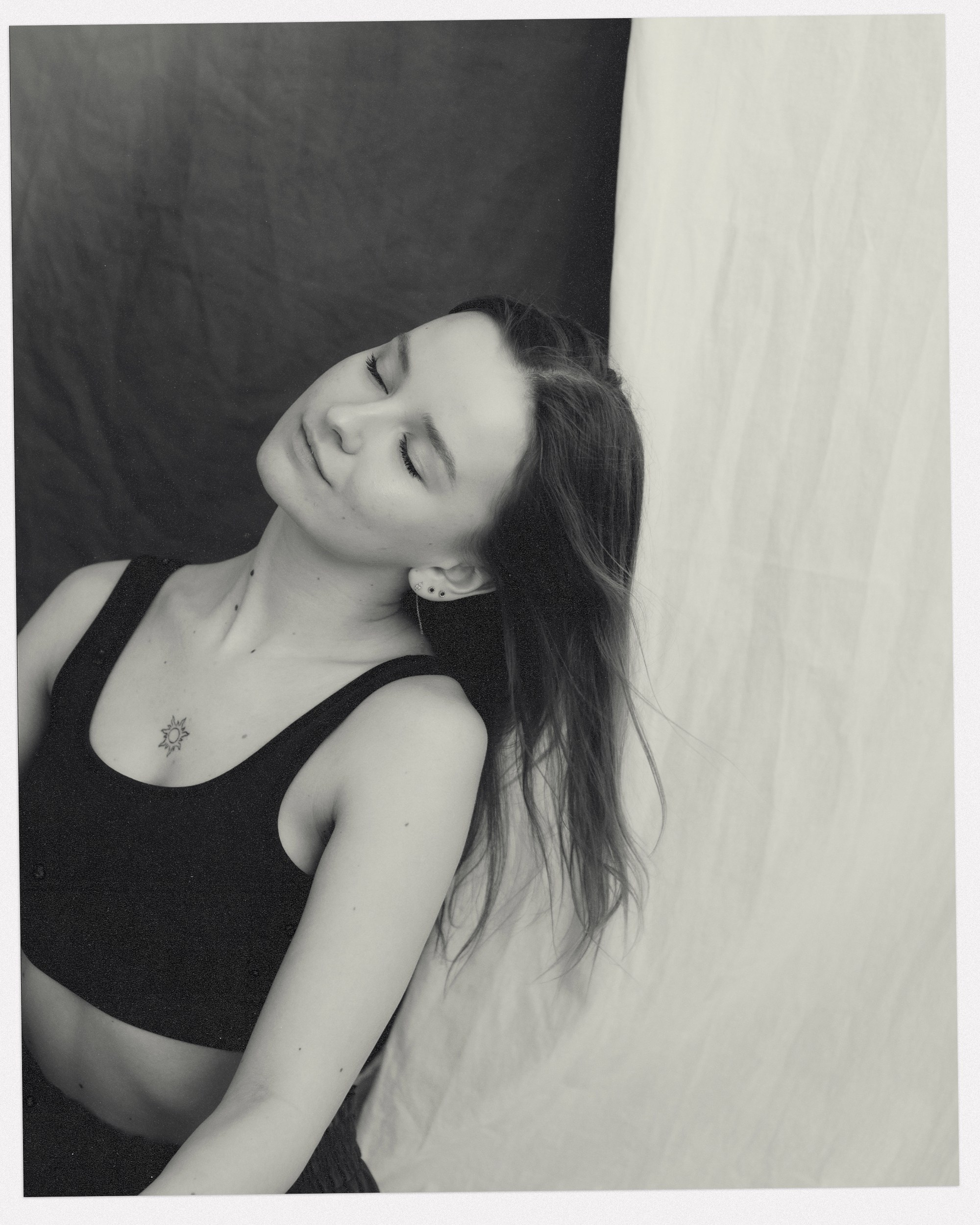 POLINA. Фотограф Анна Васильева | Портретная и арт-фотография Москва