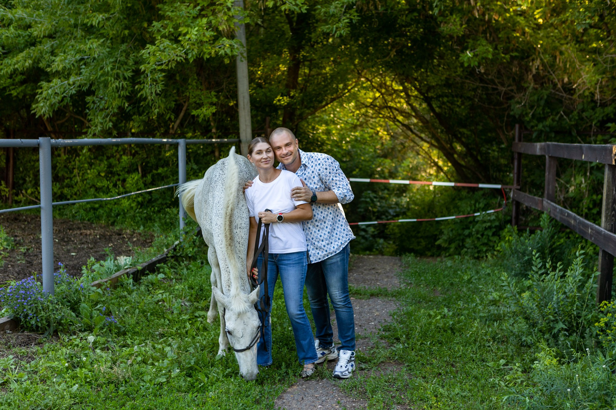семейная фотосессия на конюшне в оренбурге