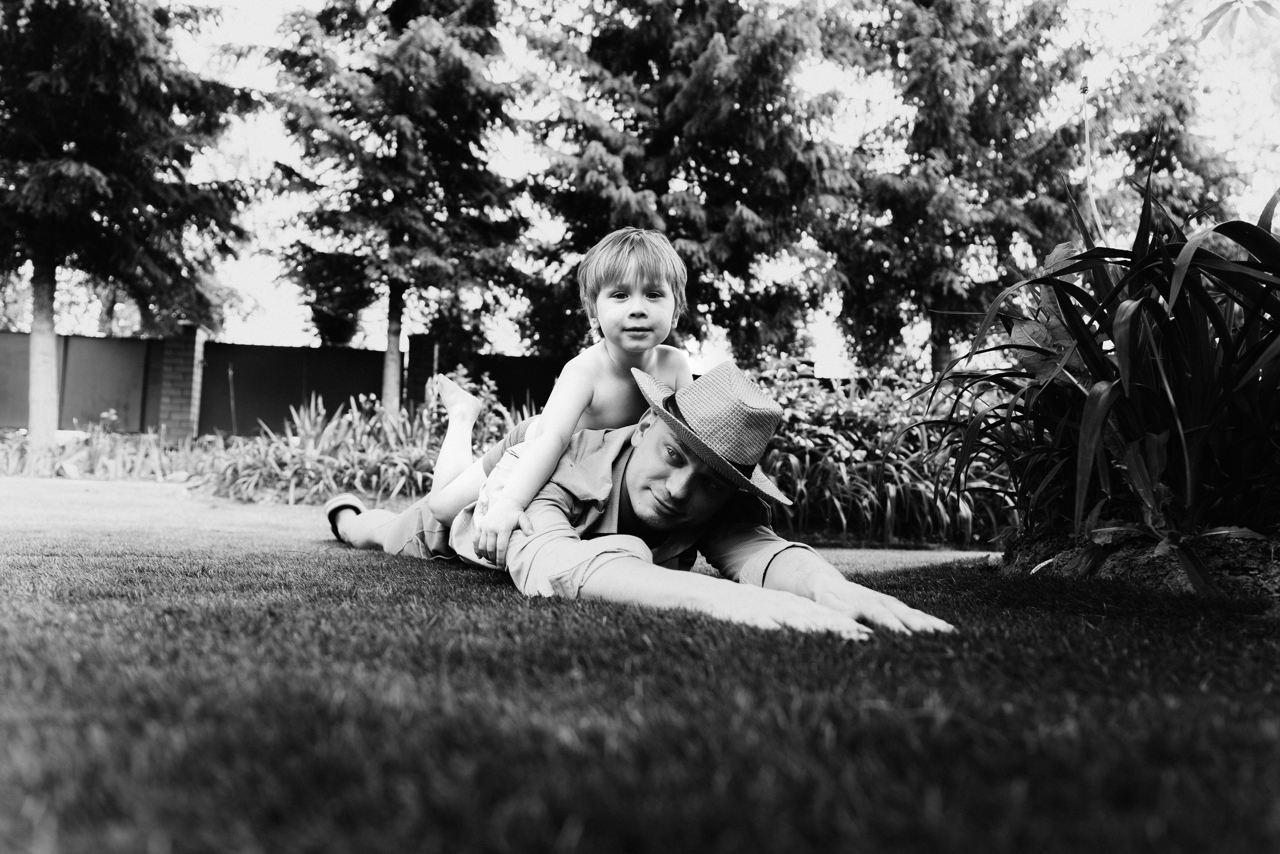 СЫН ВИДИТ В ОТЦЕ ГЕРОЯ, ДОЧЬ — РЫЦАРЯ. Семейный и детский фотограф Анна Бренч