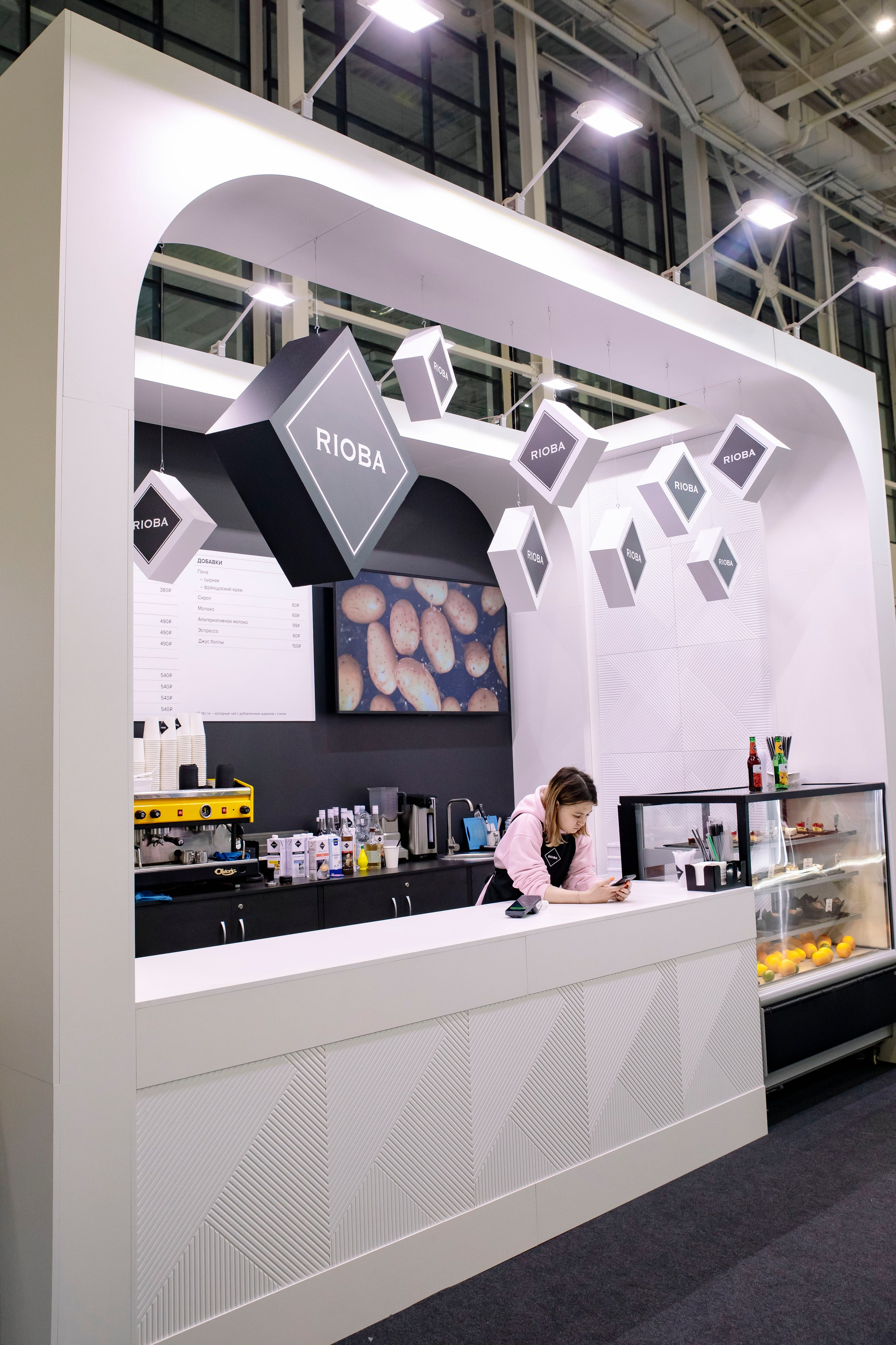 Выставка Coffee Tea Cacao Expo + HORECA Expo 2026, Тимирязев Центр. Профессиональный фотограф в Москве | Заказать фотосессию и съемку