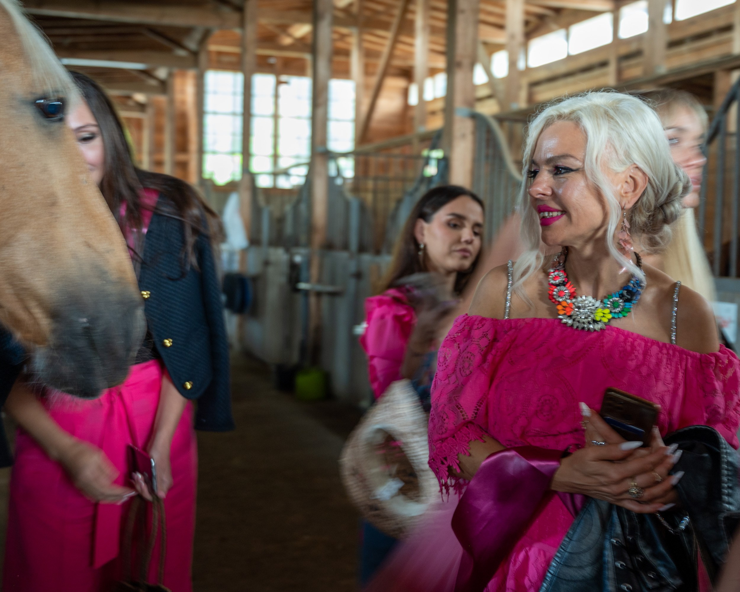 Ферма «ЭКЗАРХО» 03.10.2024 г. Фотографирую счастливых людей в Сочи