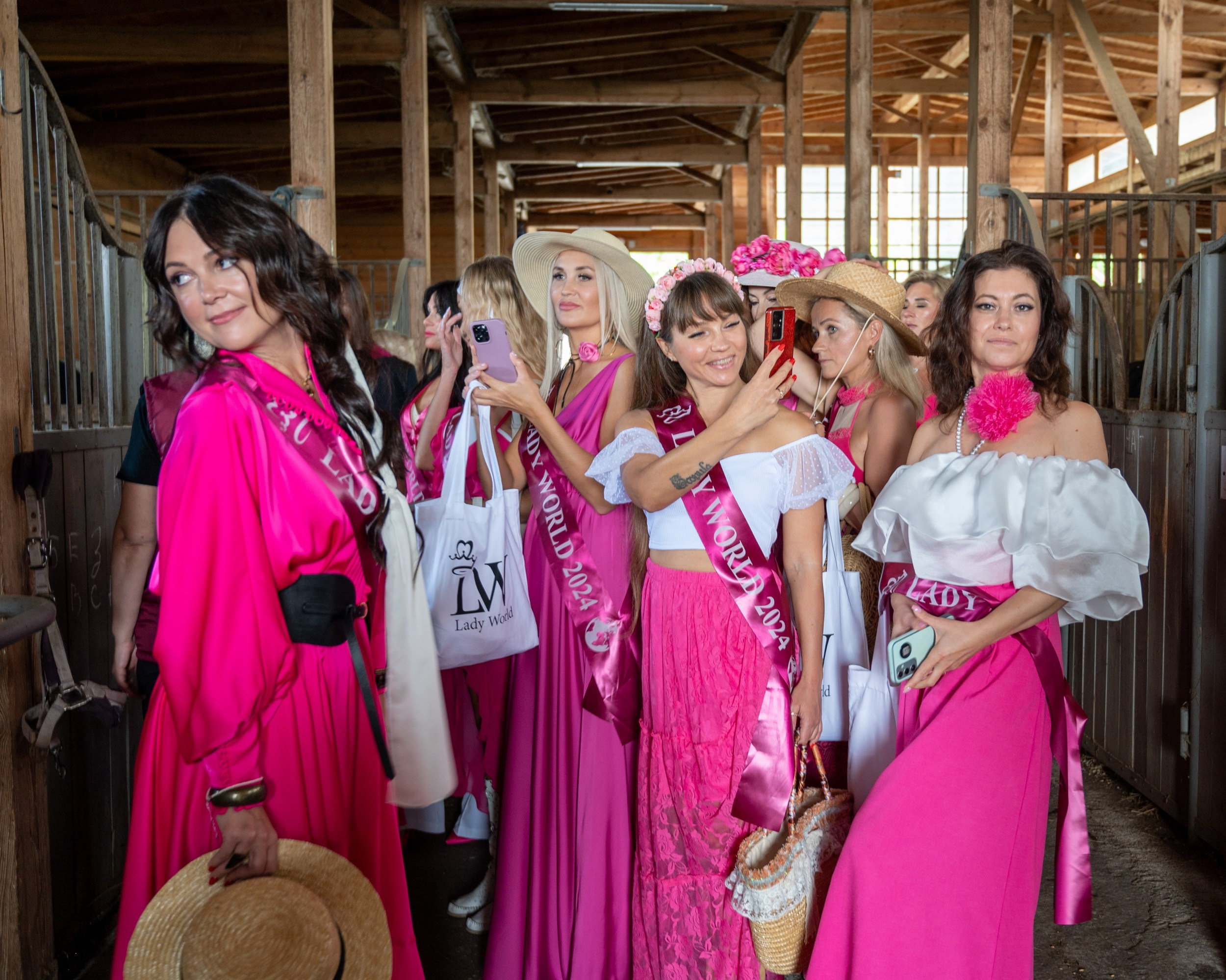 Ферма «ЭКЗАРХО» 03.10.2024 г. Фотографирую счастливых людей в Сочи