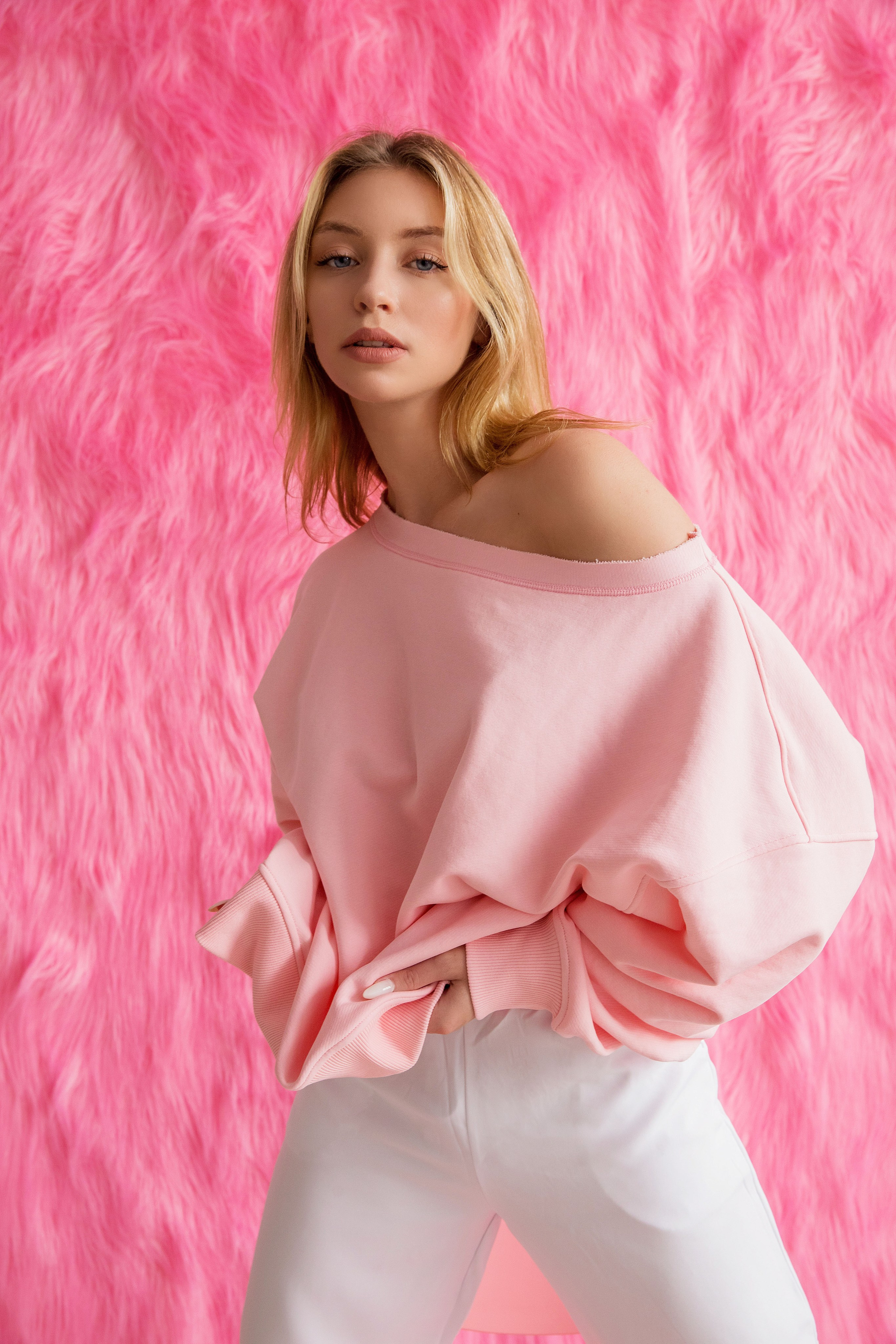 Съемка на циклораме для WB. Коммерческий фотограф в Москве, Наталия Горячева